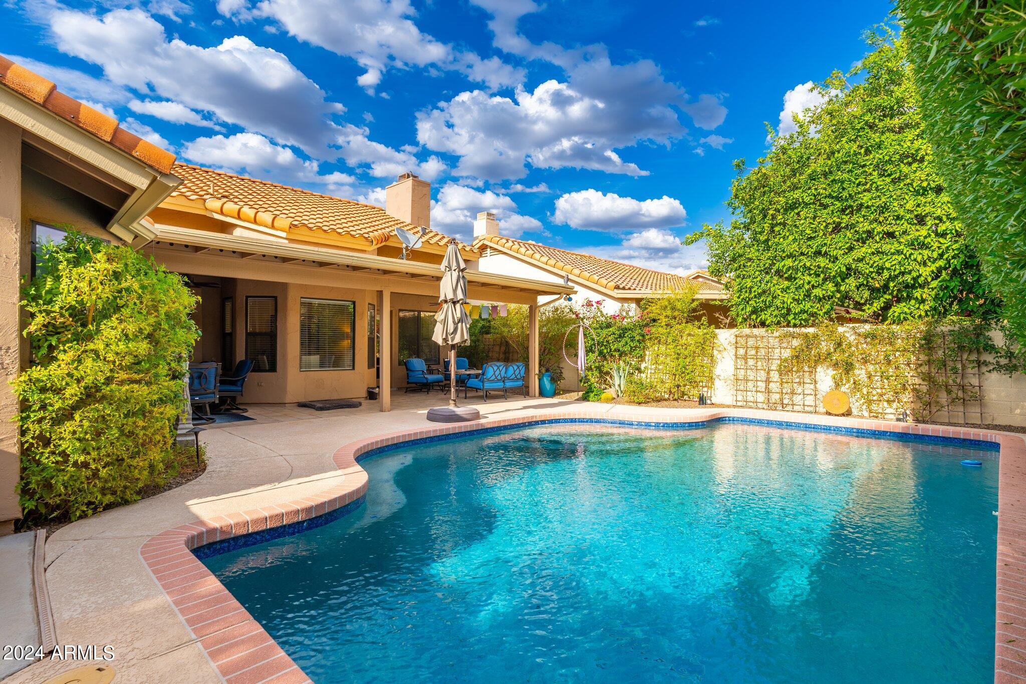 9497 E CORRINE Drive