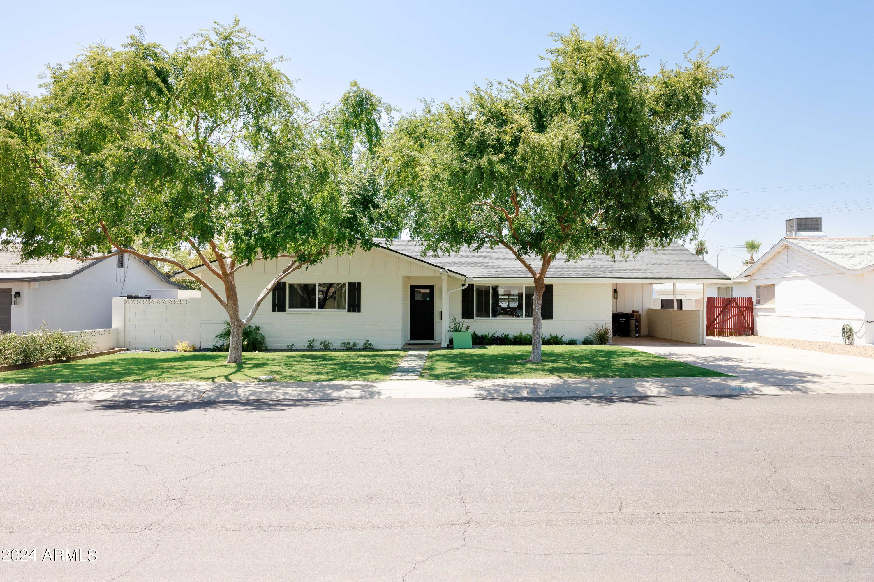 7025 E BELLEVIEW Street