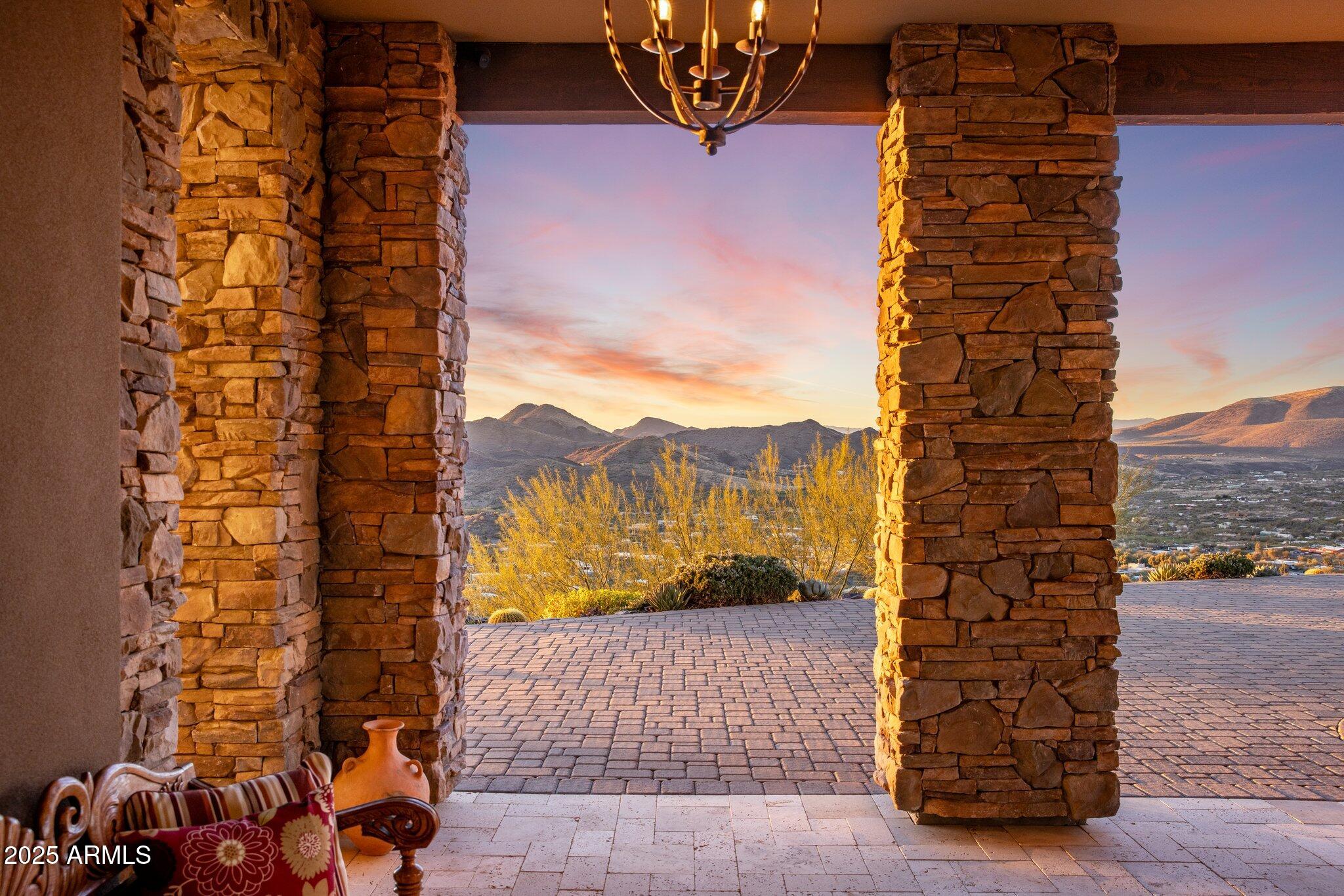 37300 N SCHOOL HOUSE Road