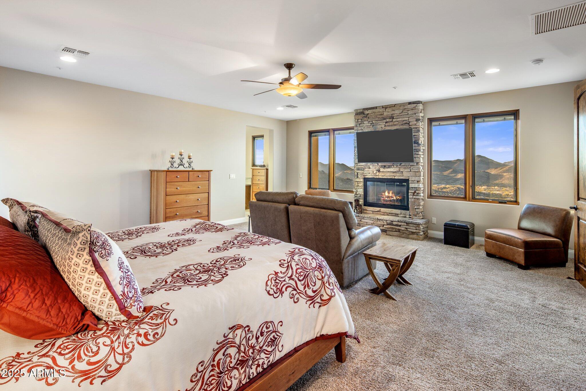 37300 N SCHOOL HOUSE Road