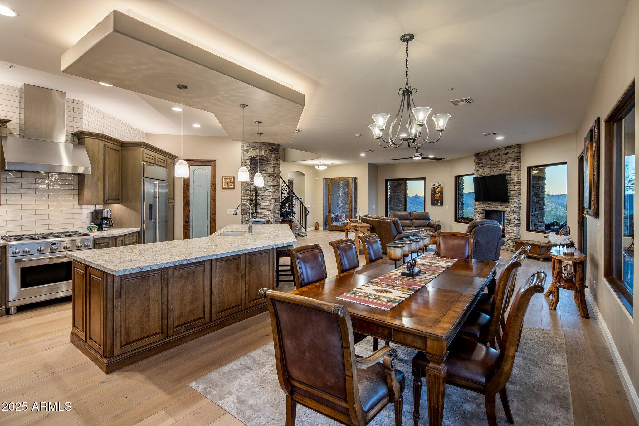 37300 N SCHOOL HOUSE Road