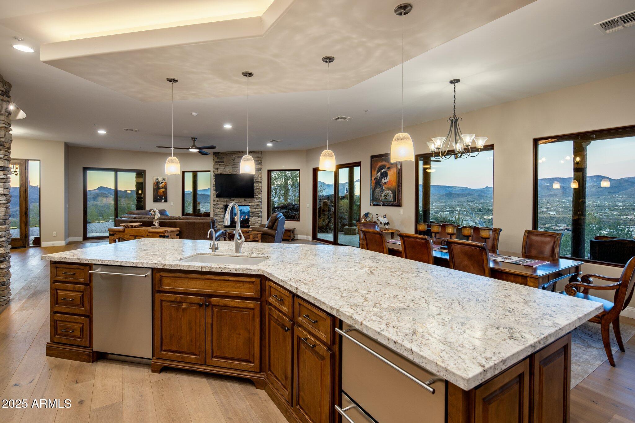 37300 N SCHOOL HOUSE Road