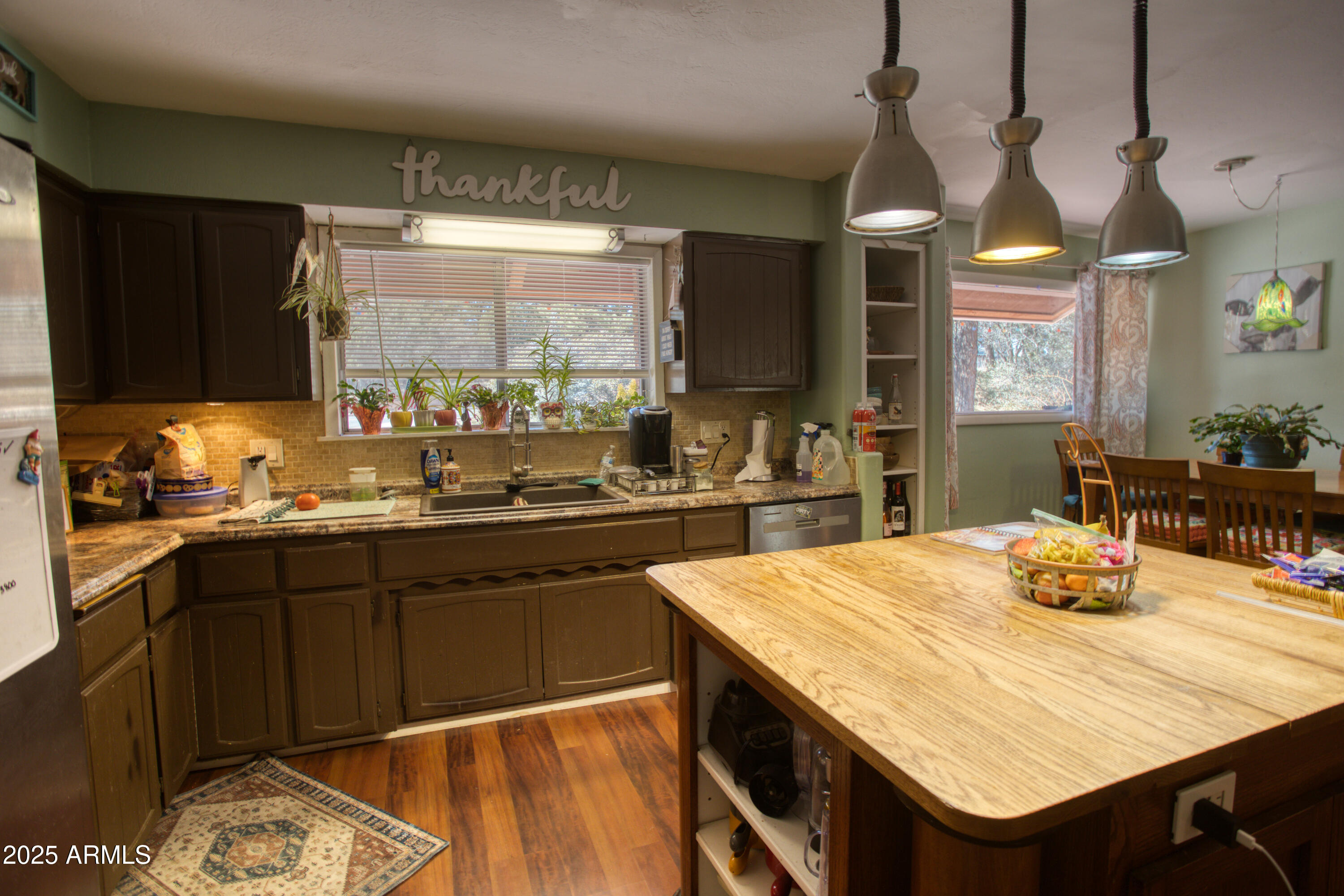 501 N CENTRAL Avenue