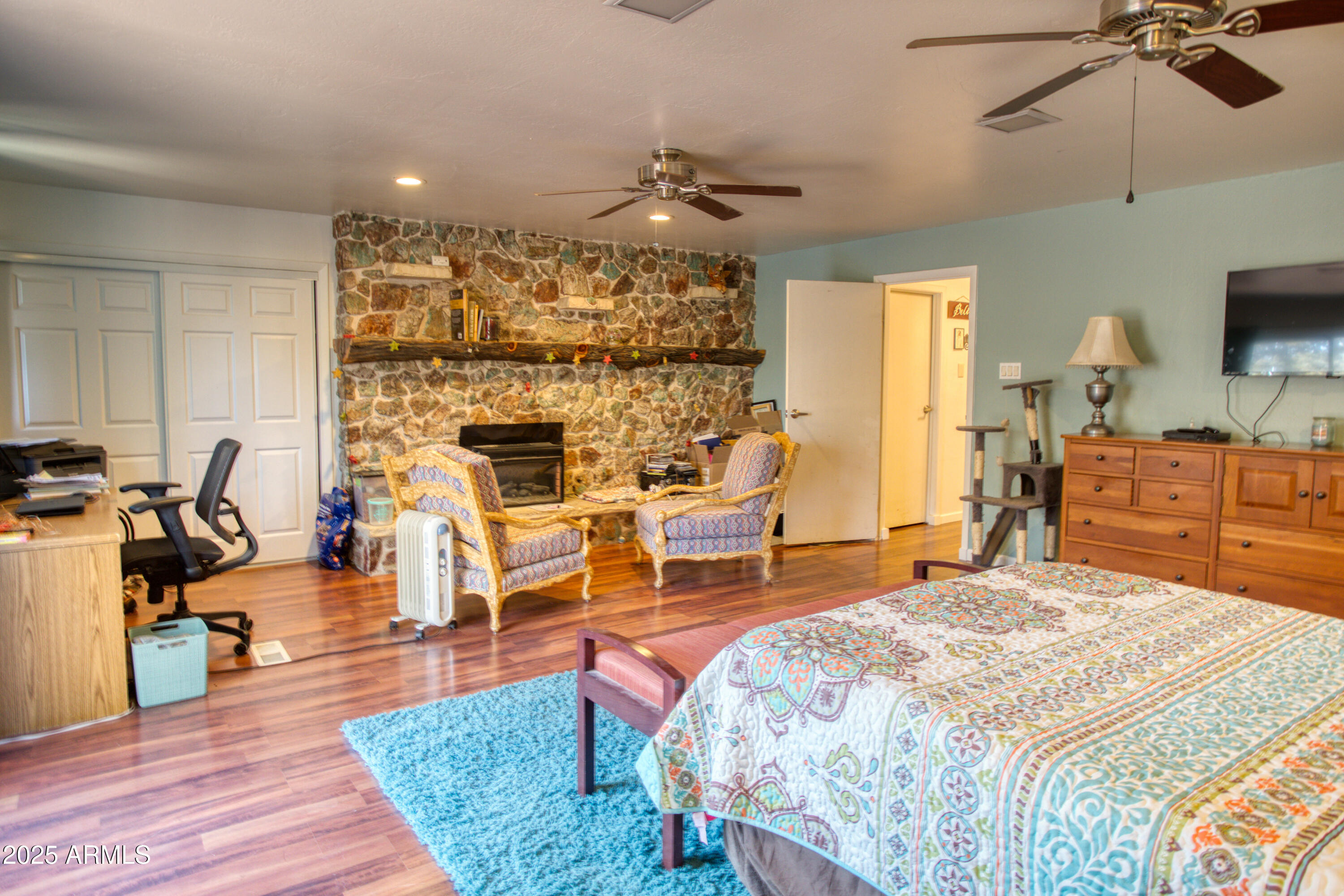 501 N CENTRAL Avenue