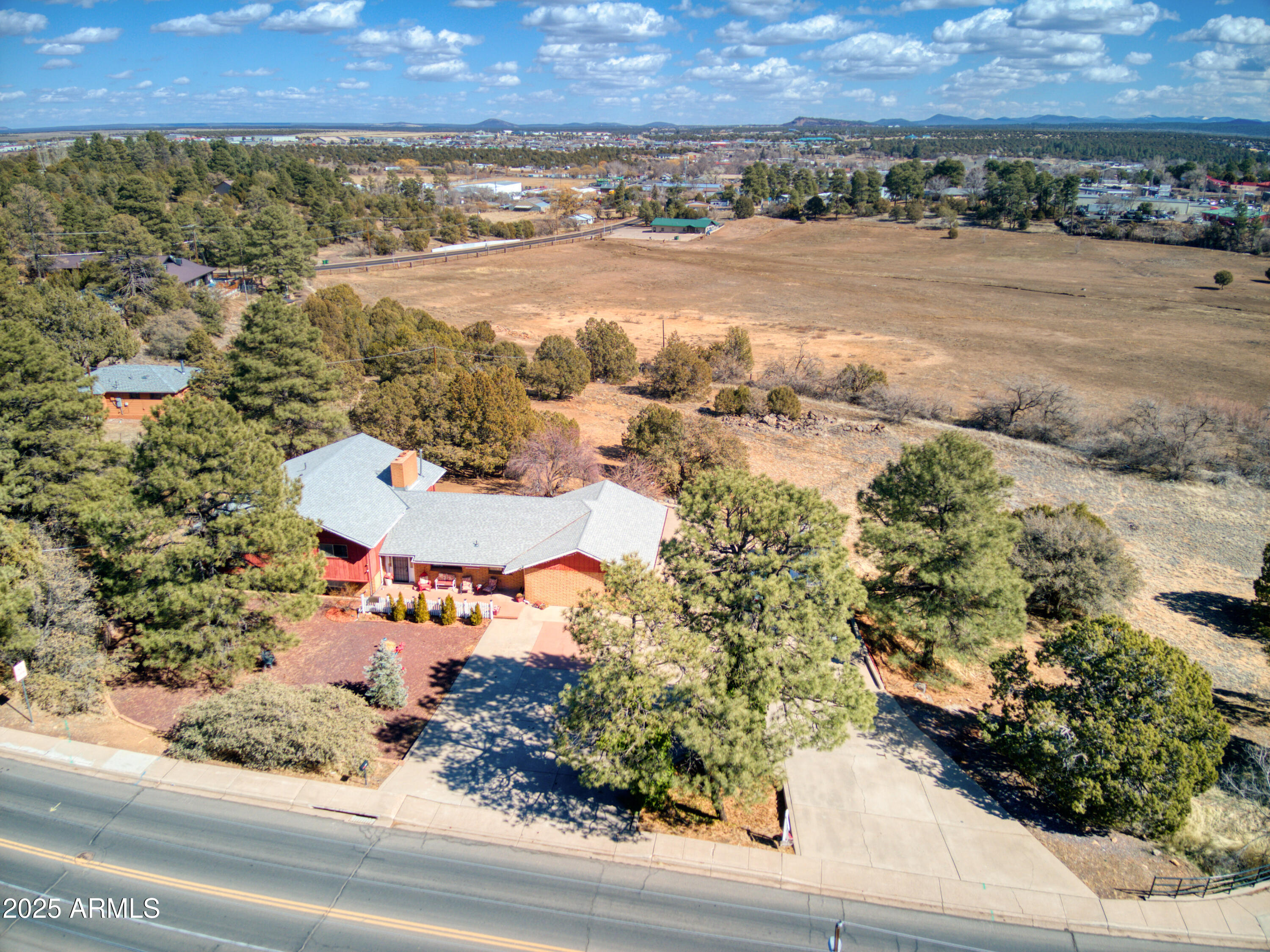 501 N CENTRAL Avenue