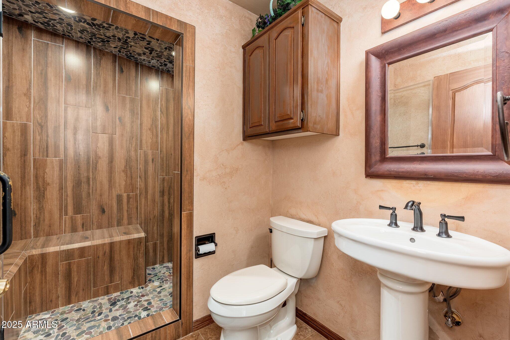 10707 E COTTONTAIL Lane