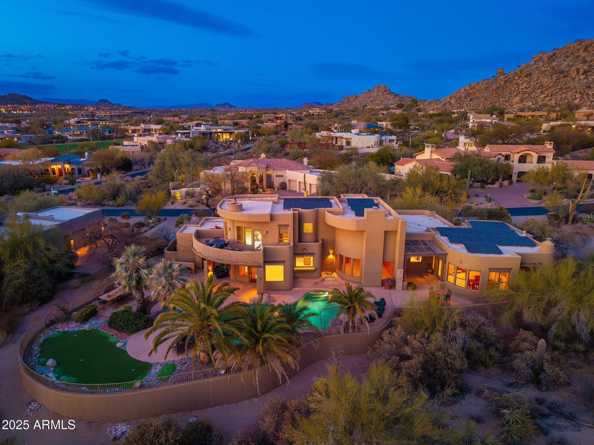 10707 E COTTONTAIL Lane