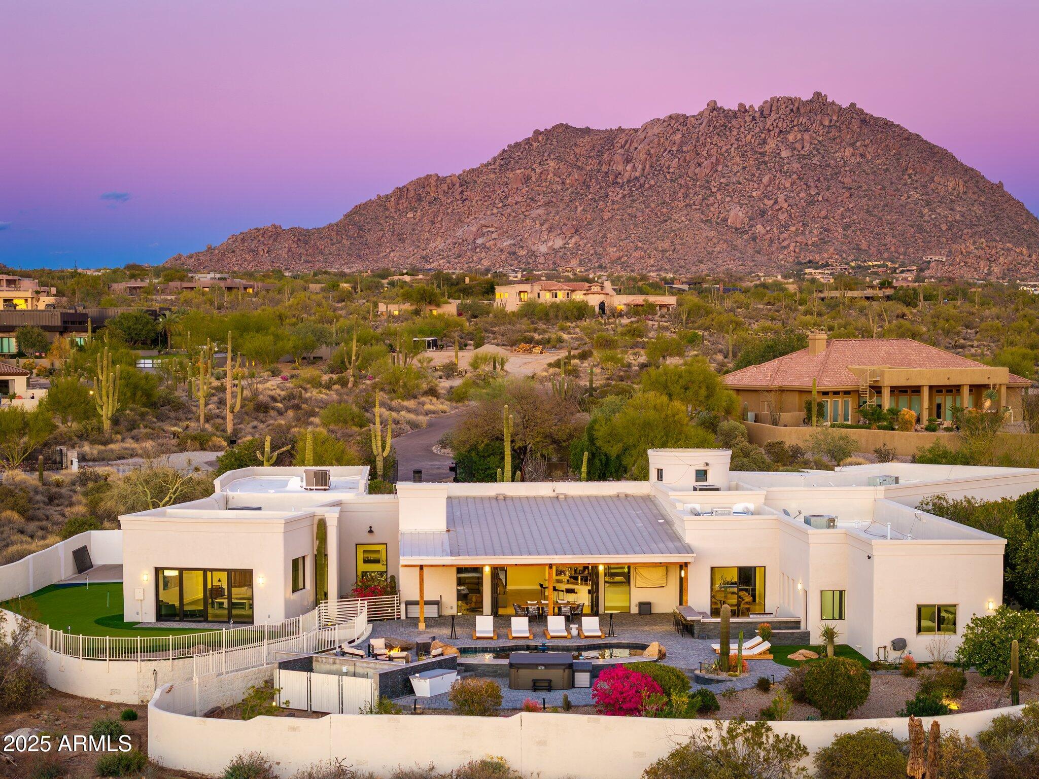 9525 E BUCKSKIN Trail