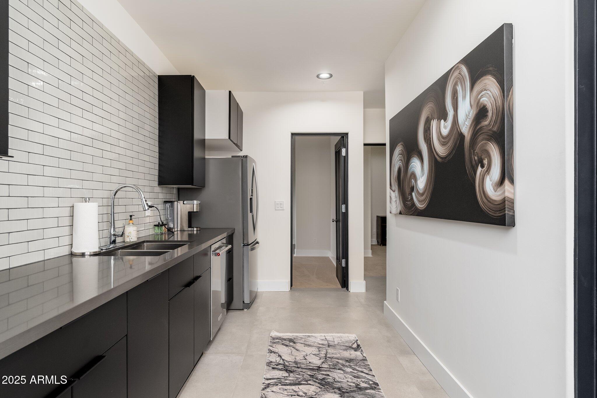 9525 E BUCKSKIN Trail