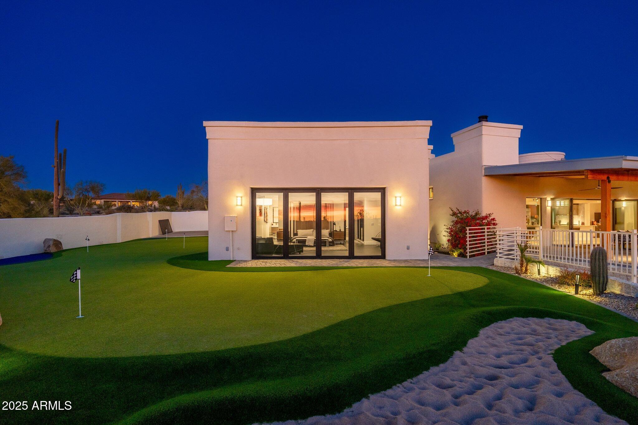 9525 E BUCKSKIN Trail