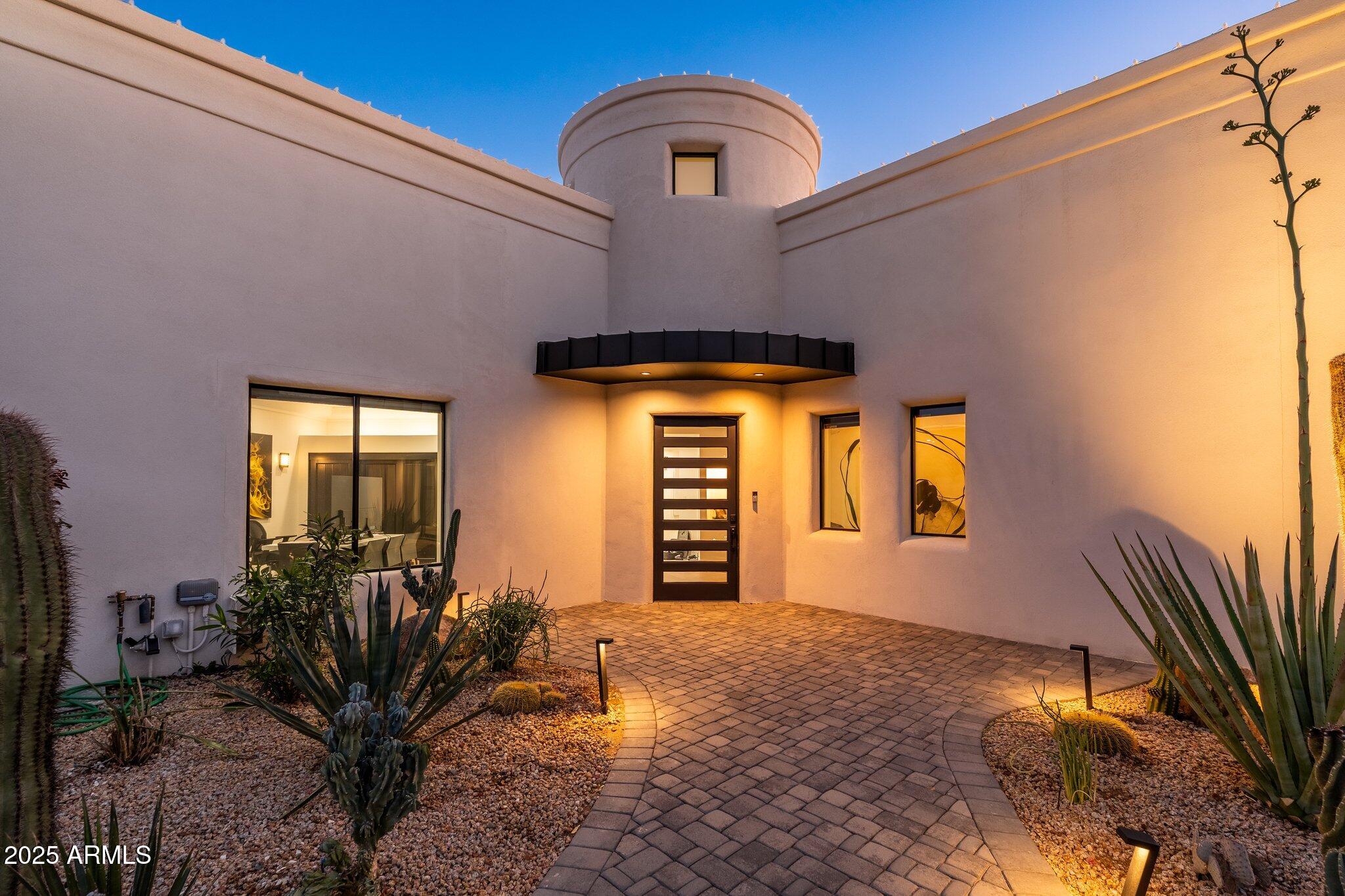 9525 E BUCKSKIN Trail