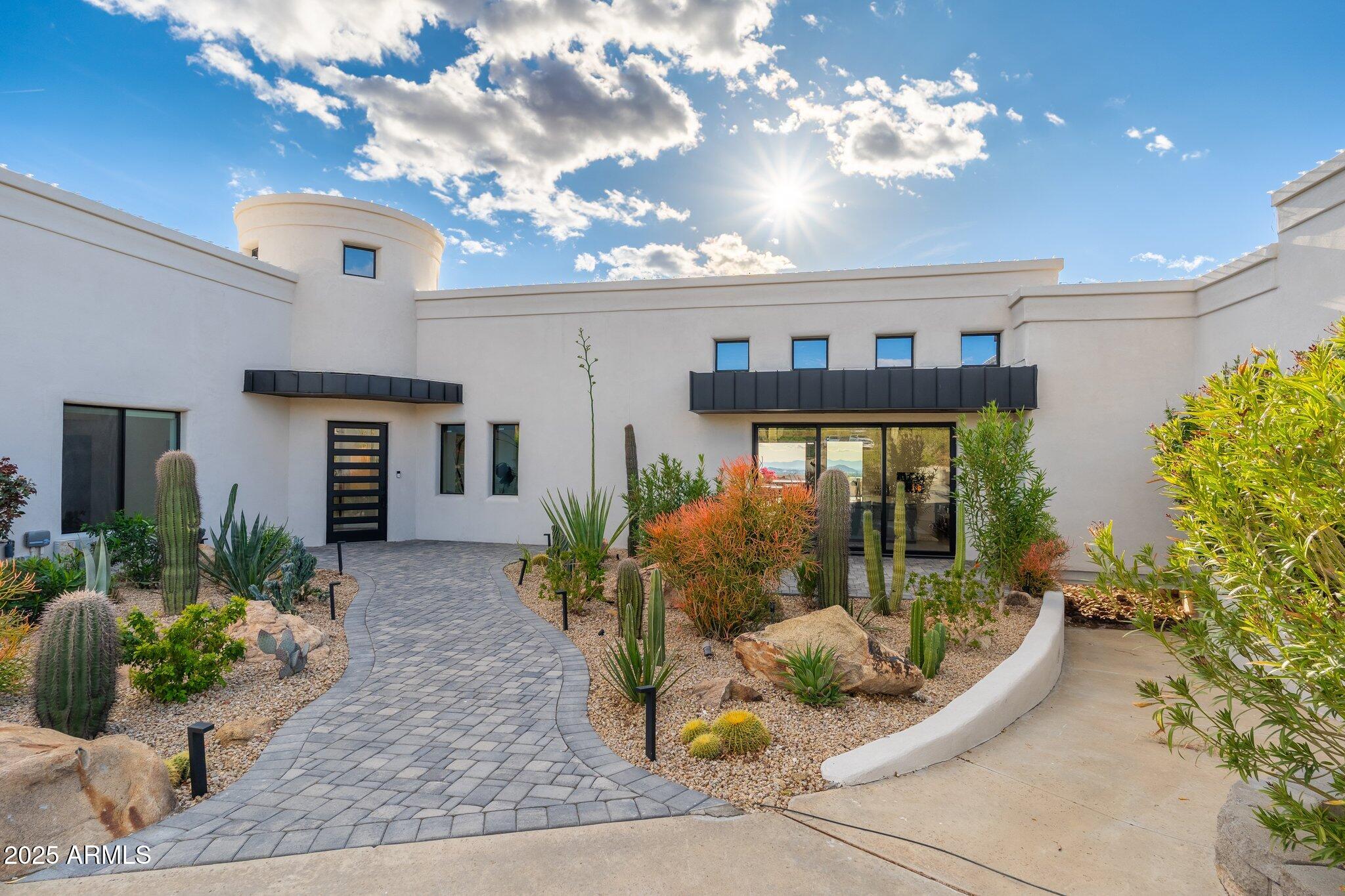 9525 E BUCKSKIN Trail