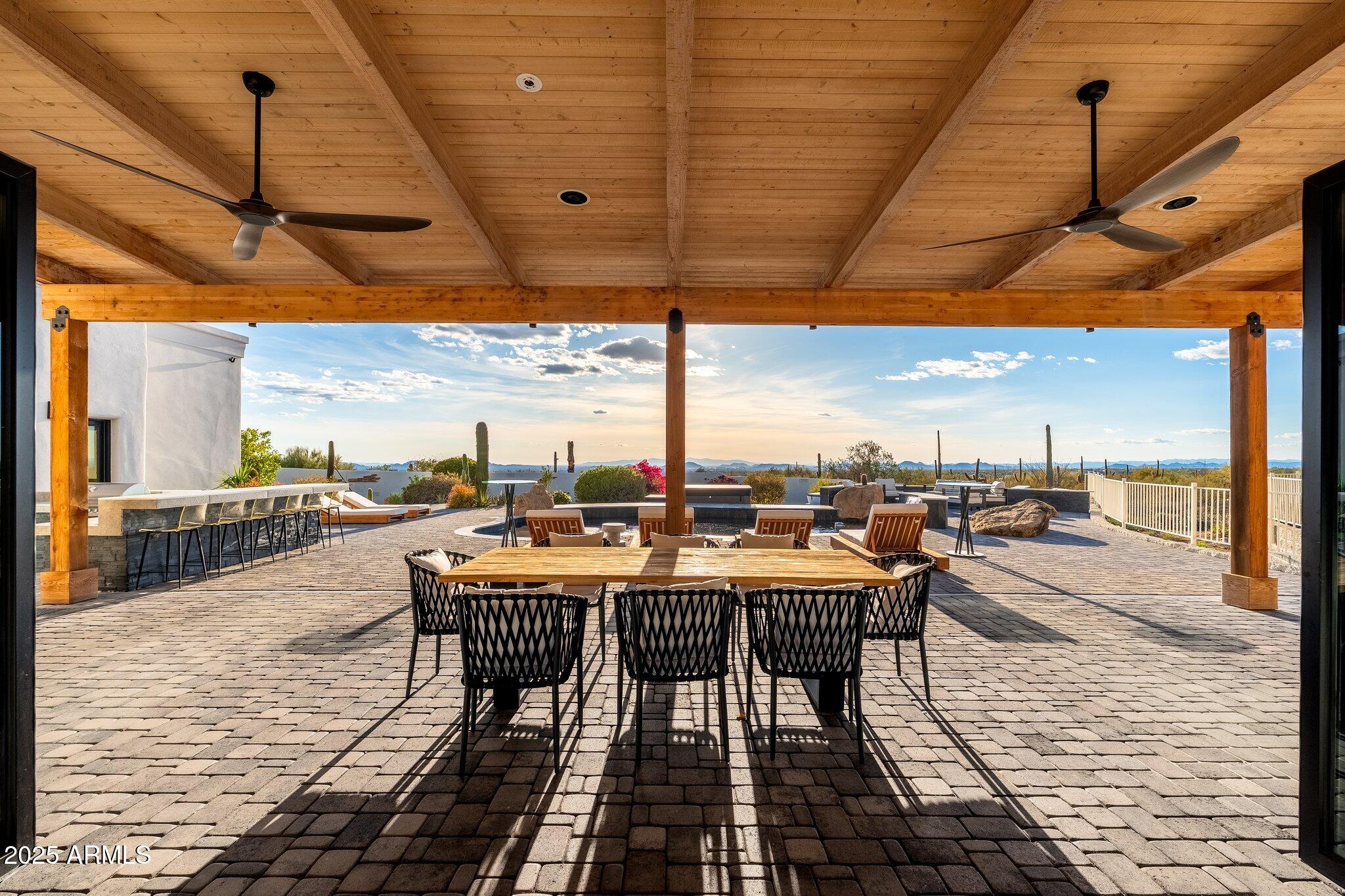 9525 E BUCKSKIN Trail