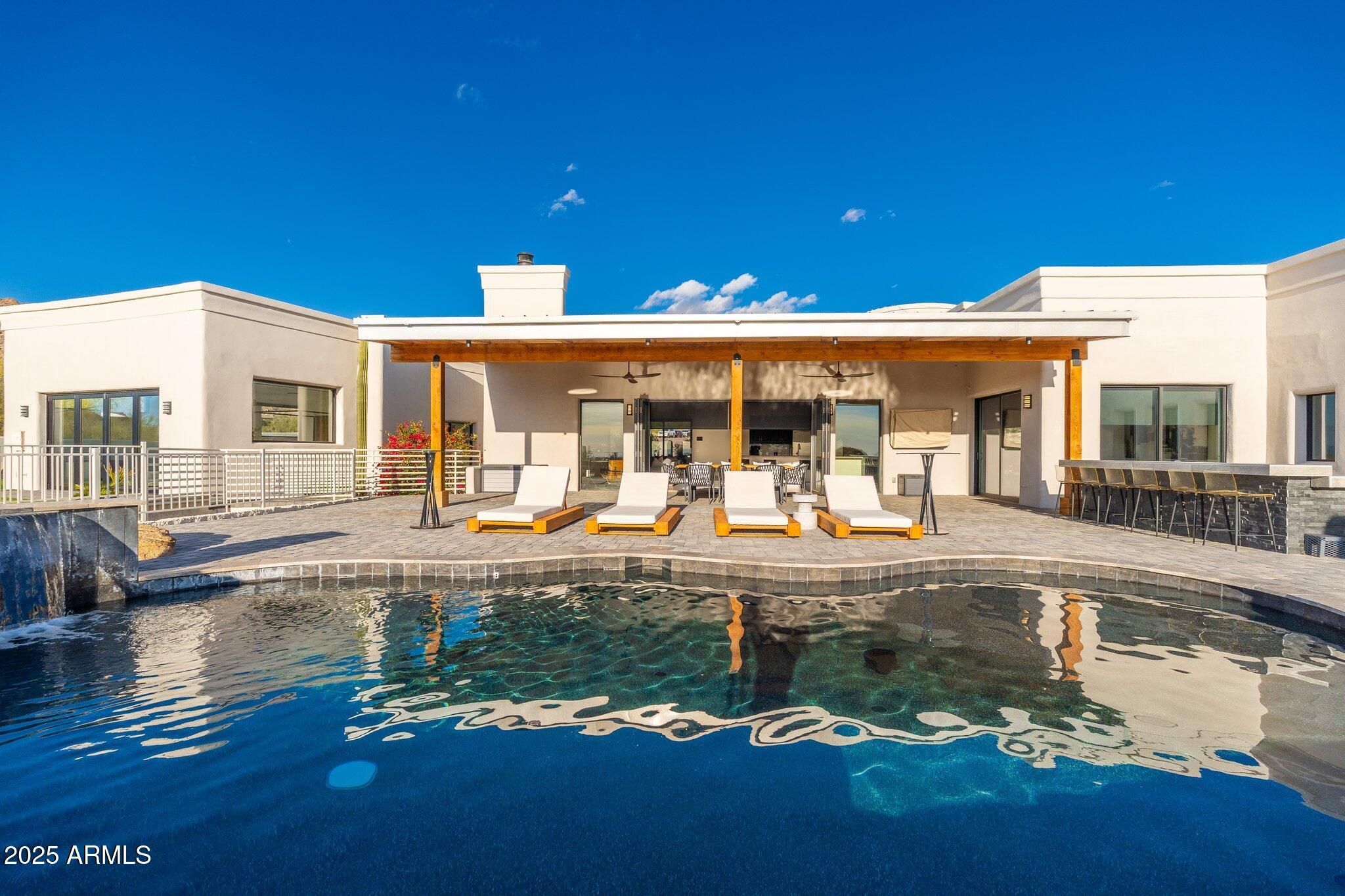 9525 E BUCKSKIN Trail