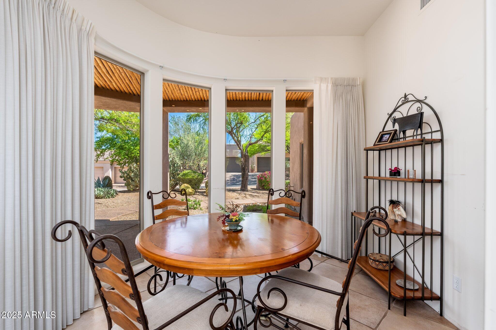 10901 E QUARRY Trail E