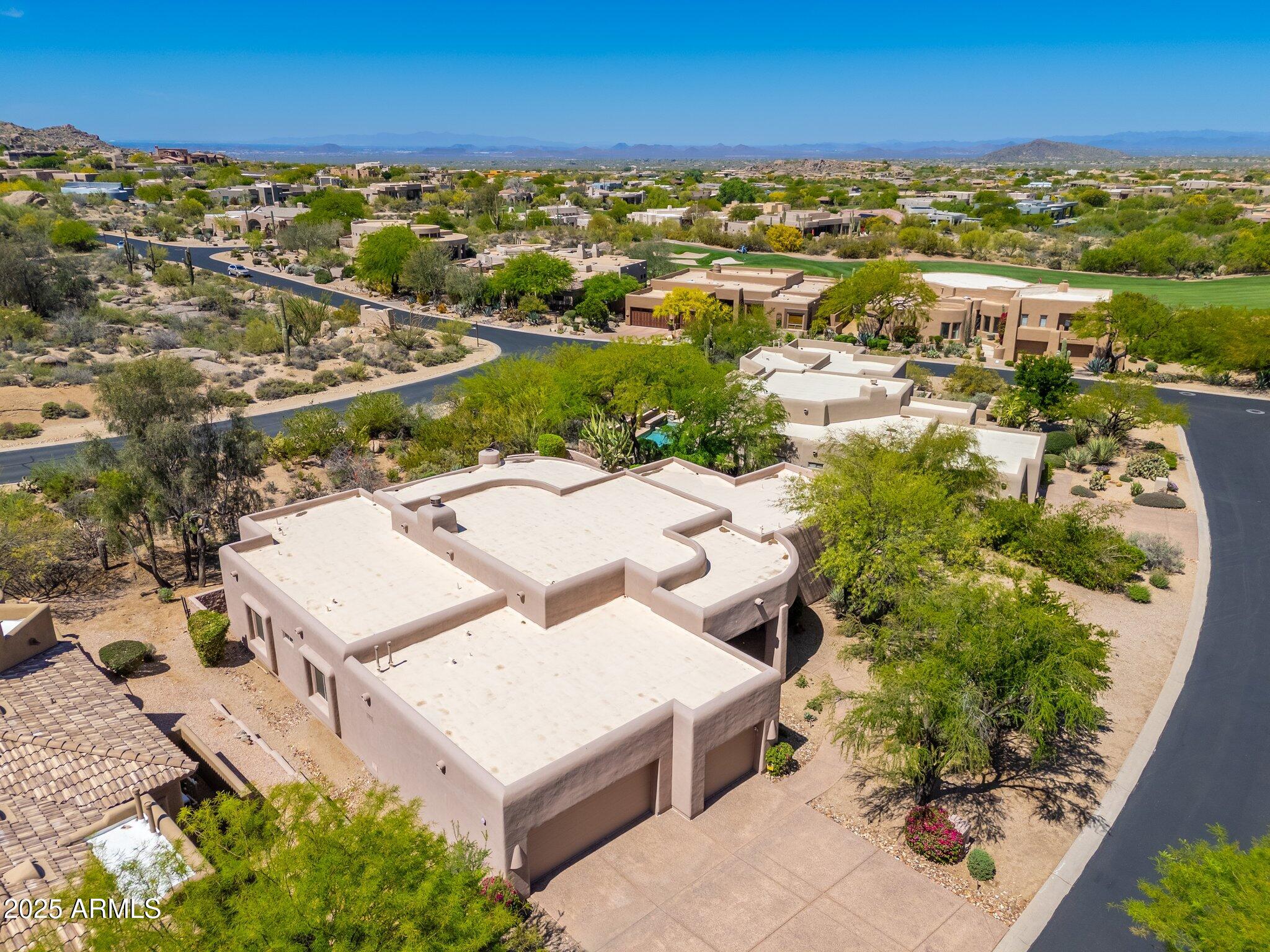 10901 E QUARRY Trail E