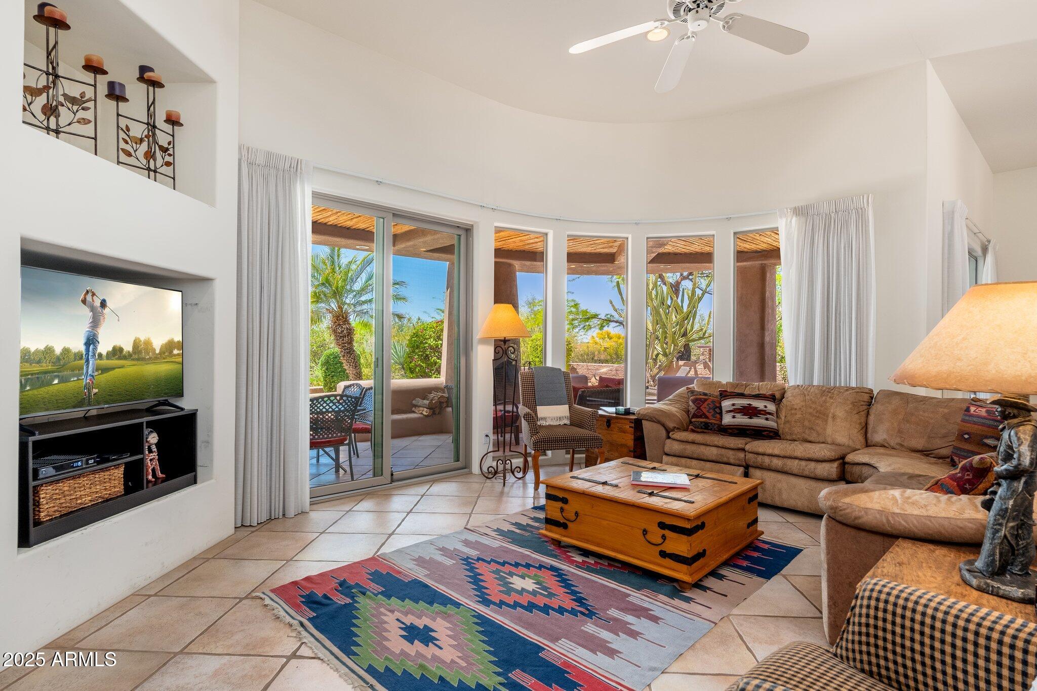 10901 E QUARRY Trail E