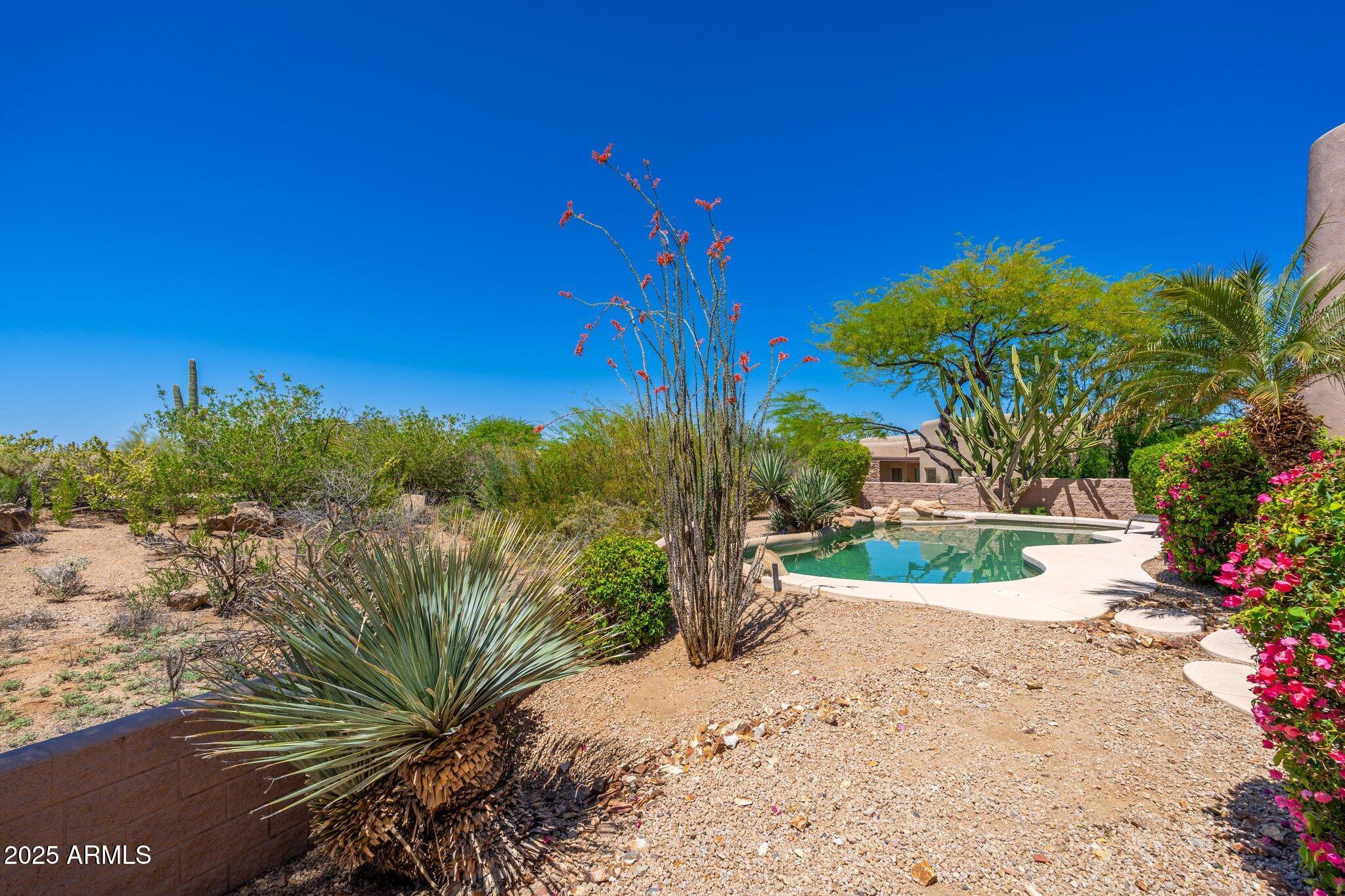 10901 E QUARRY Trail E