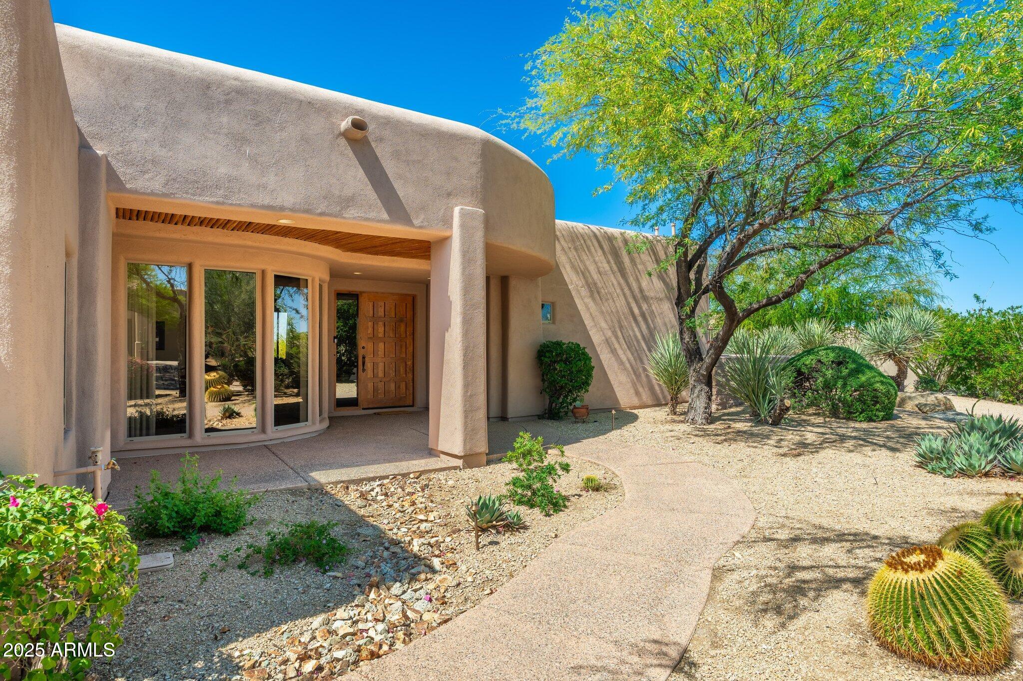 10901 E QUARRY Trail E