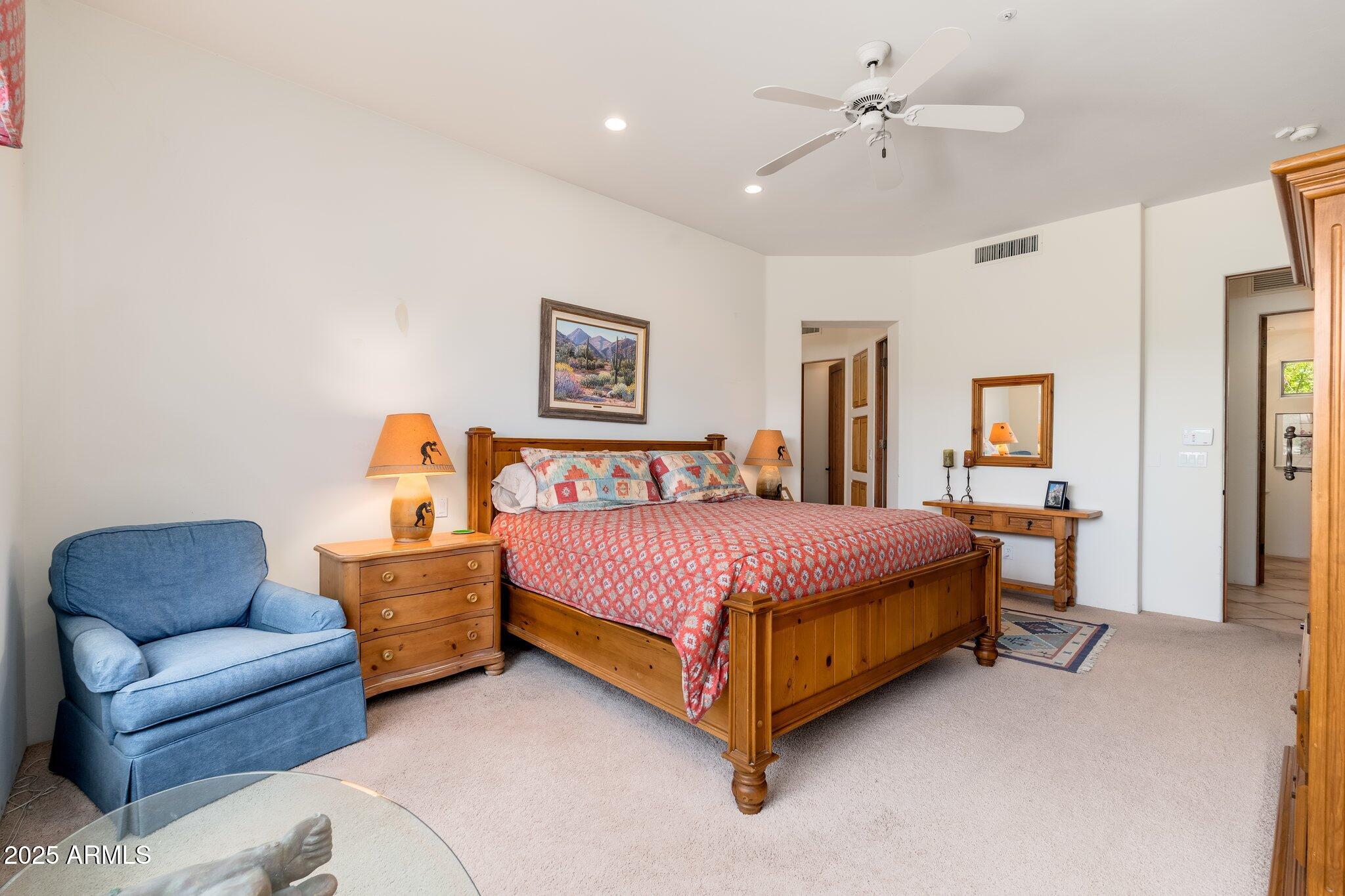 10901 E QUARRY Trail E