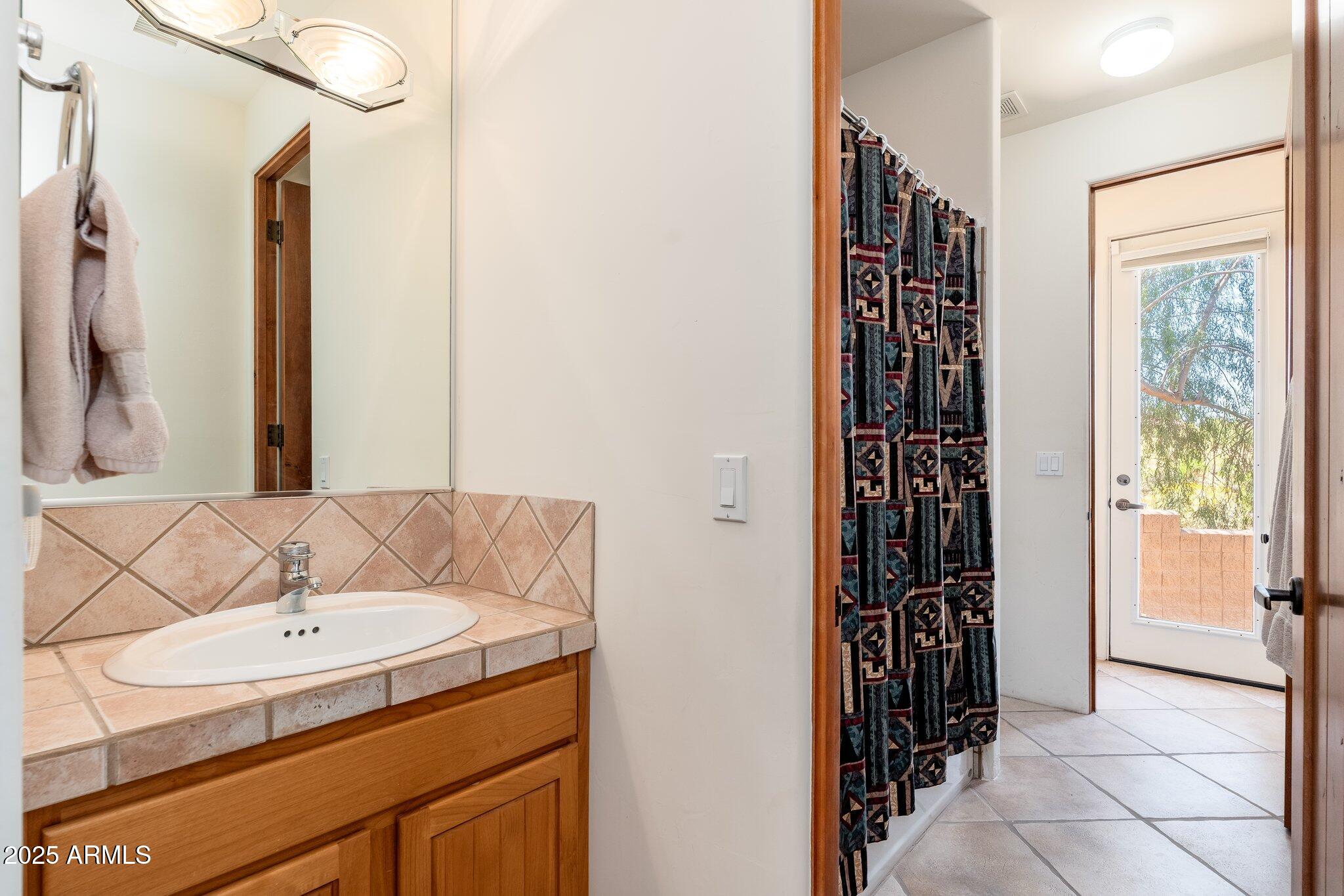 10901 E QUARRY Trail E