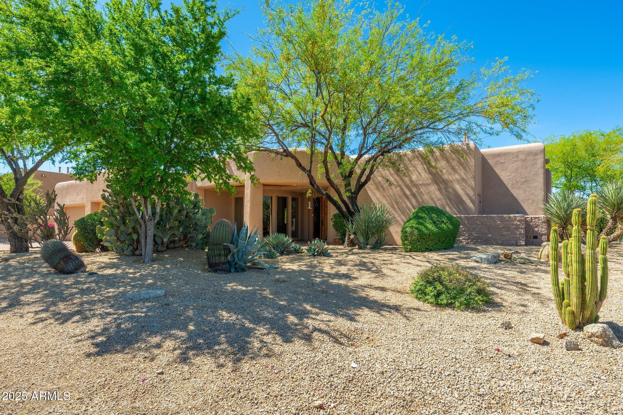 10901 E QUARRY Trail E
