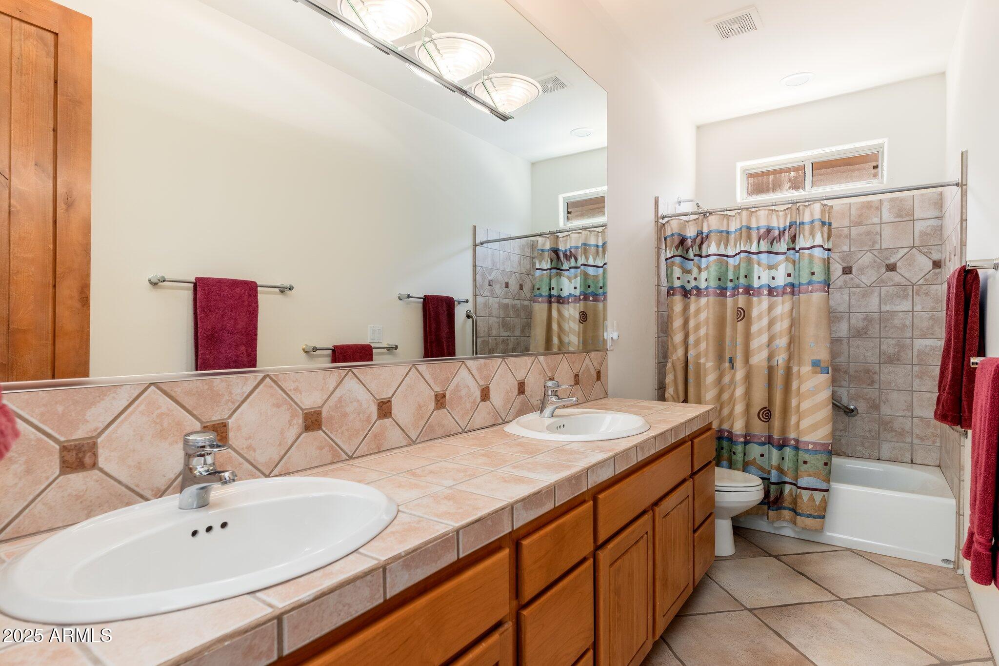 10901 E QUARRY Trail E