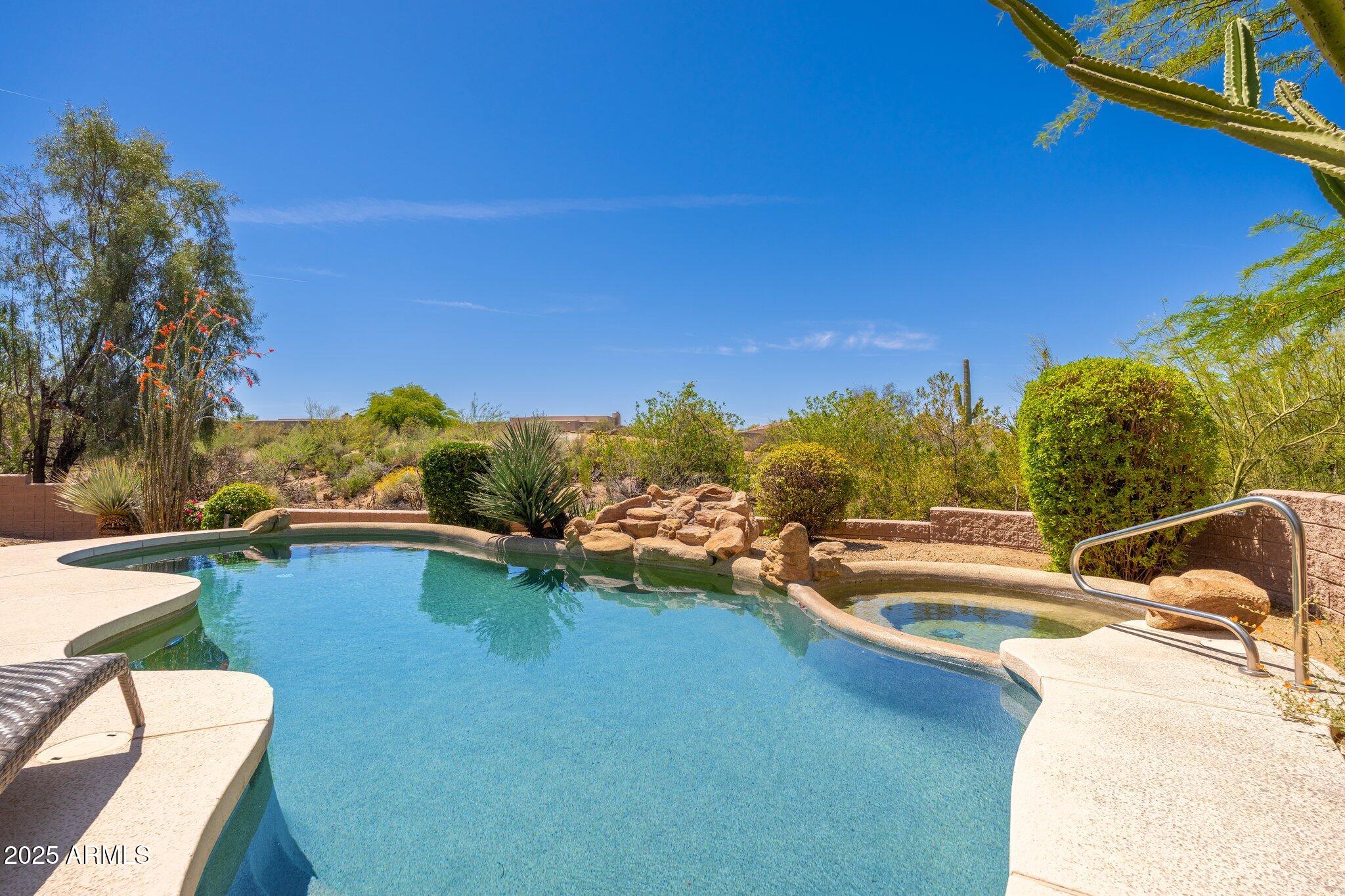 10901 E QUARRY Trail E