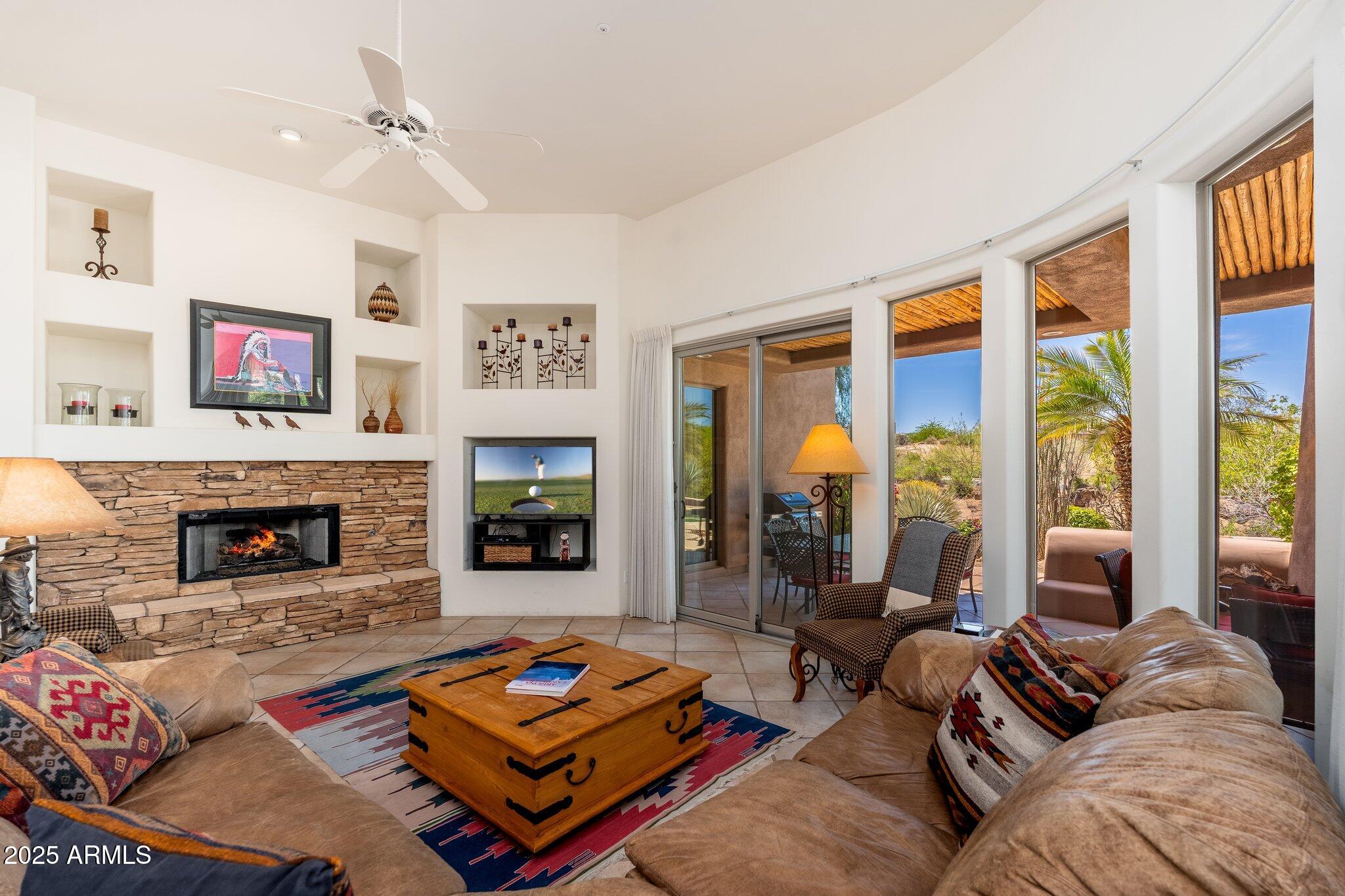 10901 E QUARRY Trail E