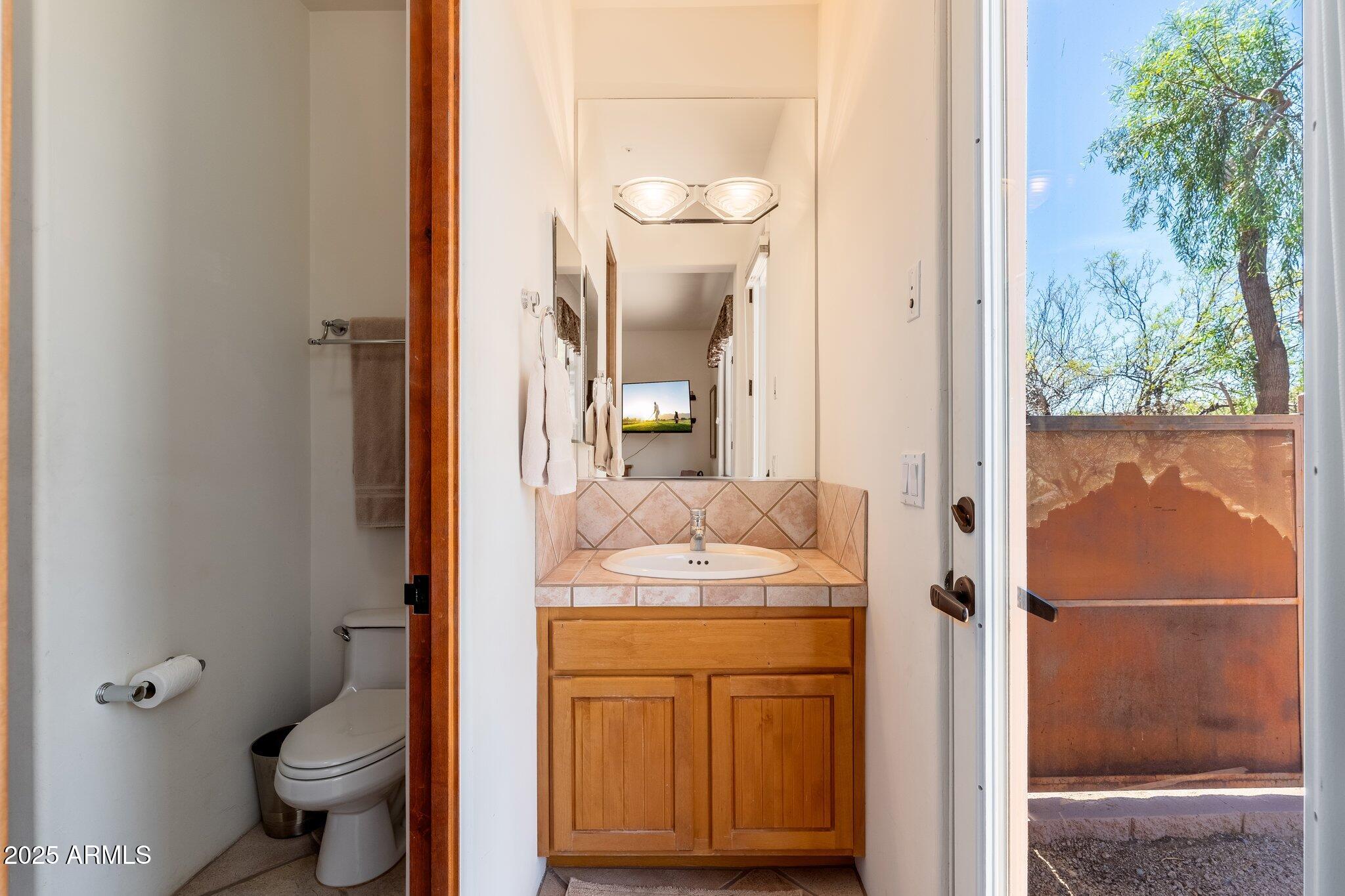 10901 E QUARRY Trail E