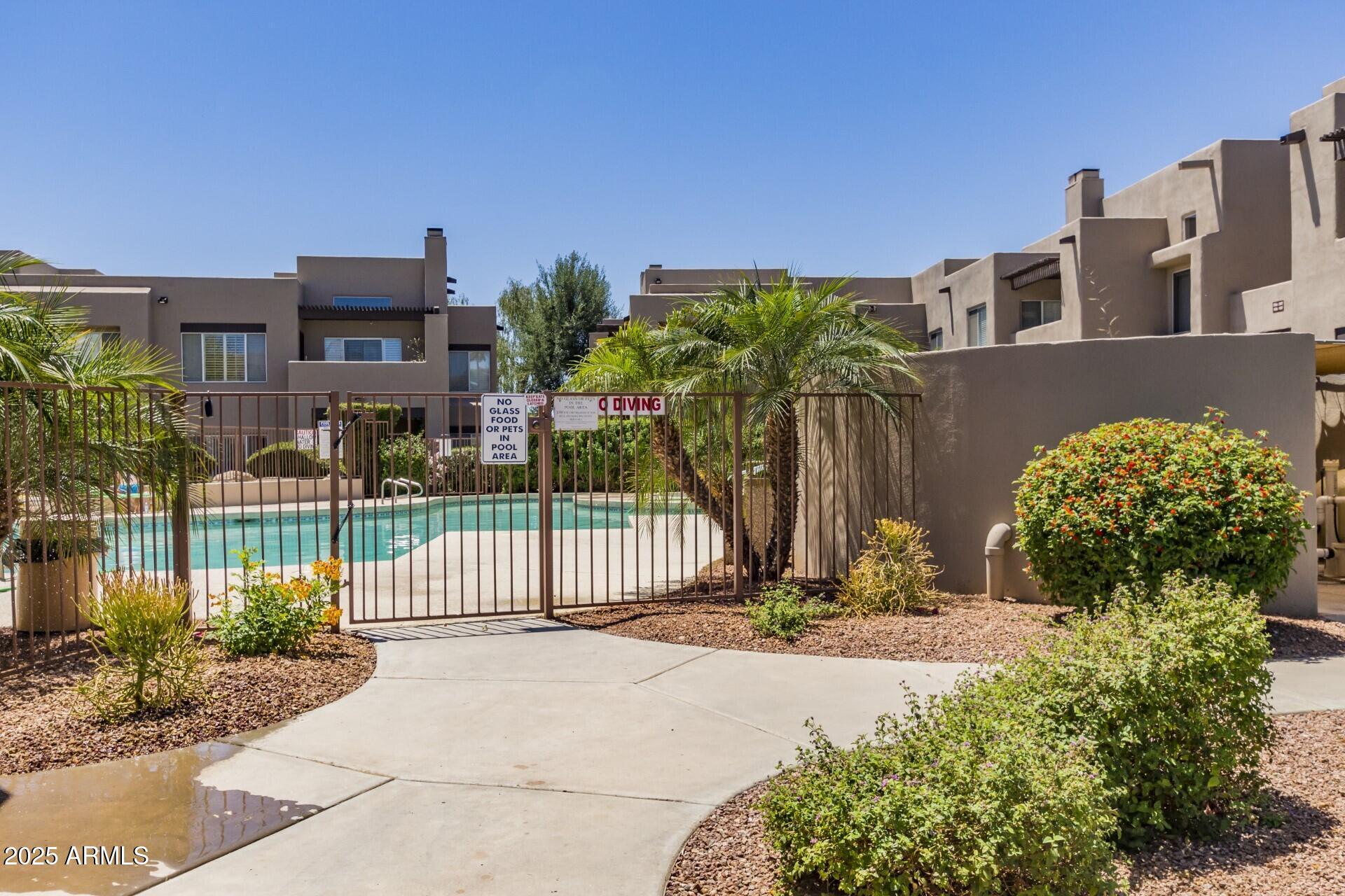 11260 N 92ND Street, 2102