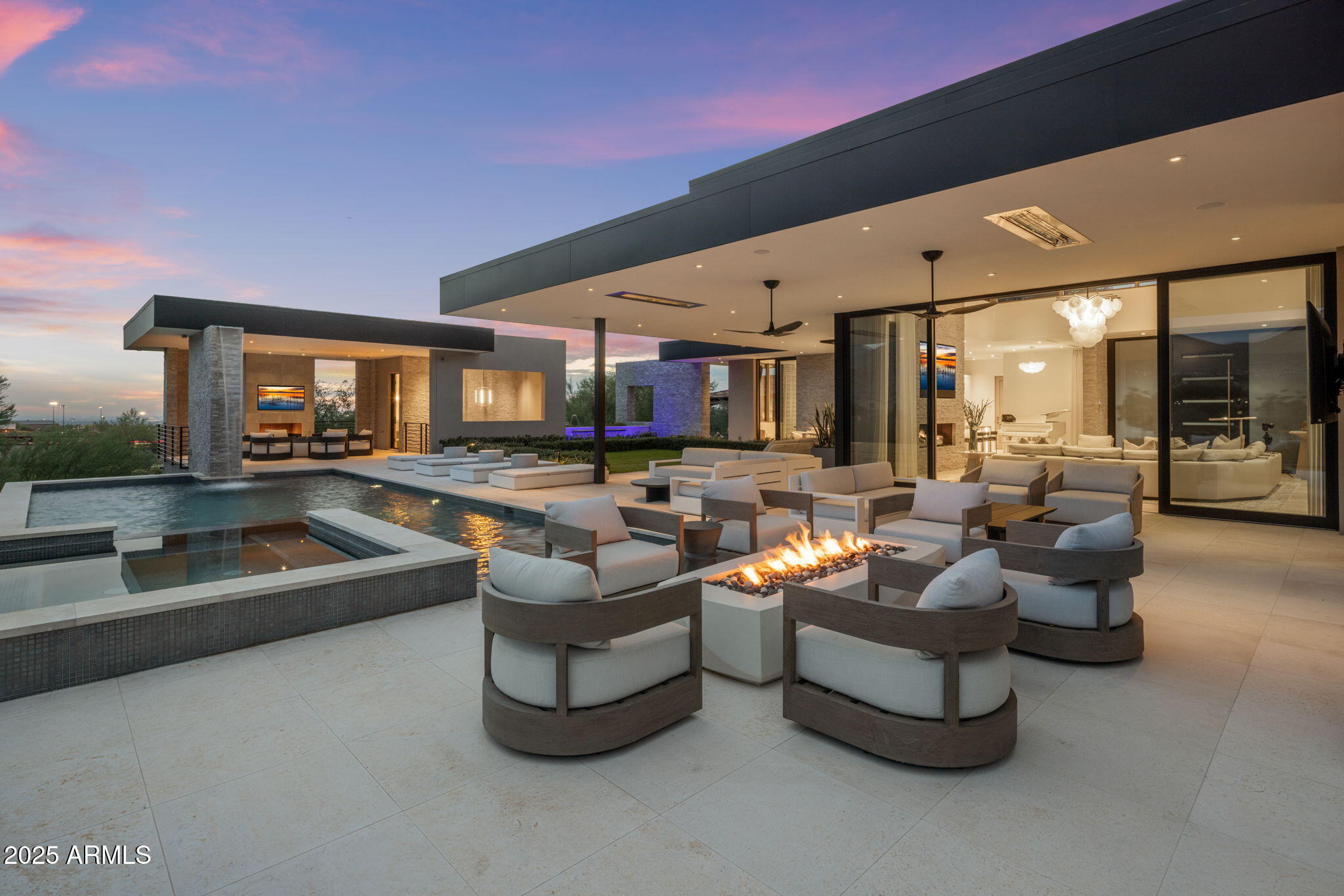 9830 E THOMPSON PEAK Parkway 912