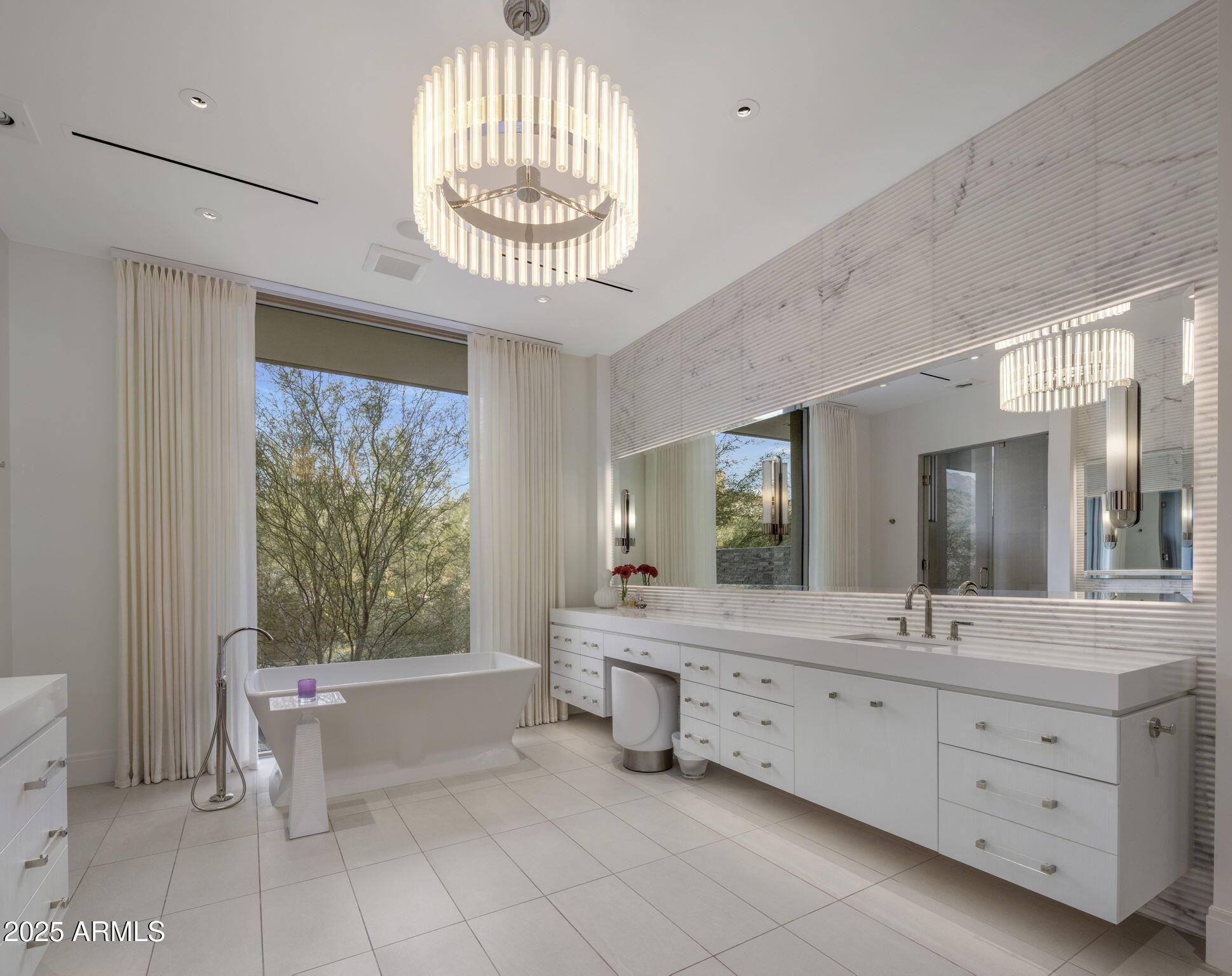 9830 E THOMPSON PEAK Parkway 912