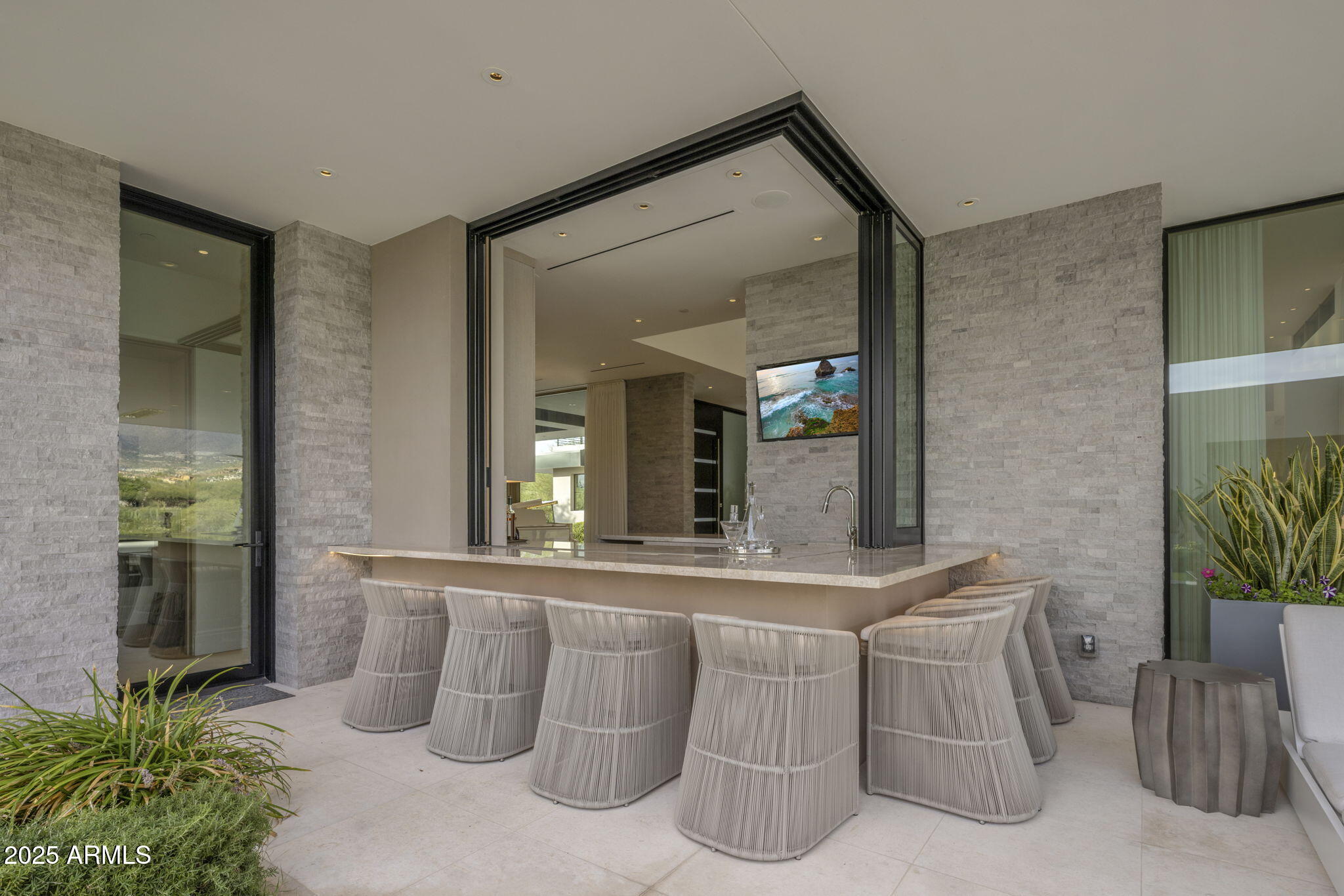 9830 E THOMPSON PEAK Parkway 912