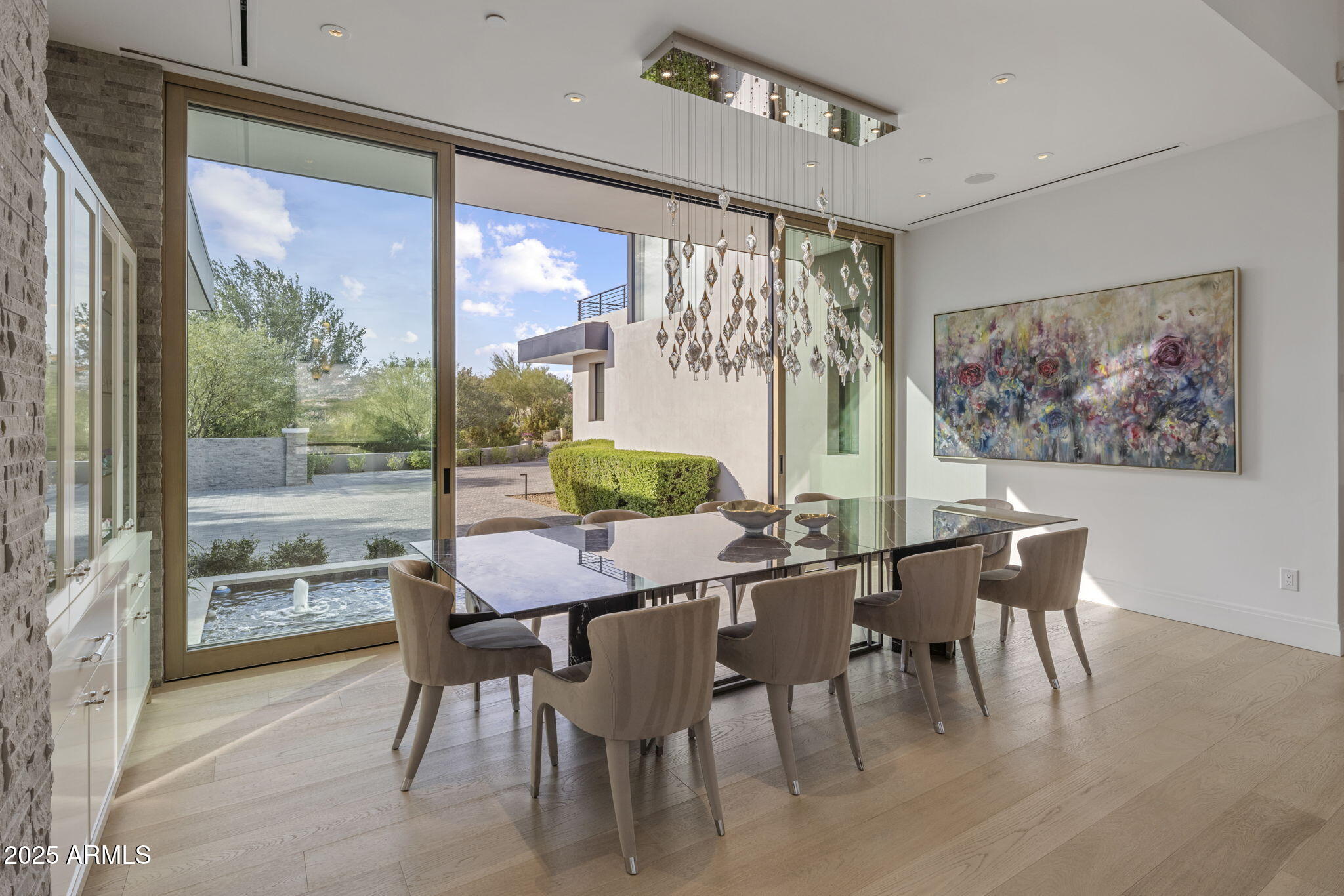 9830 E THOMPSON PEAK Parkway 912