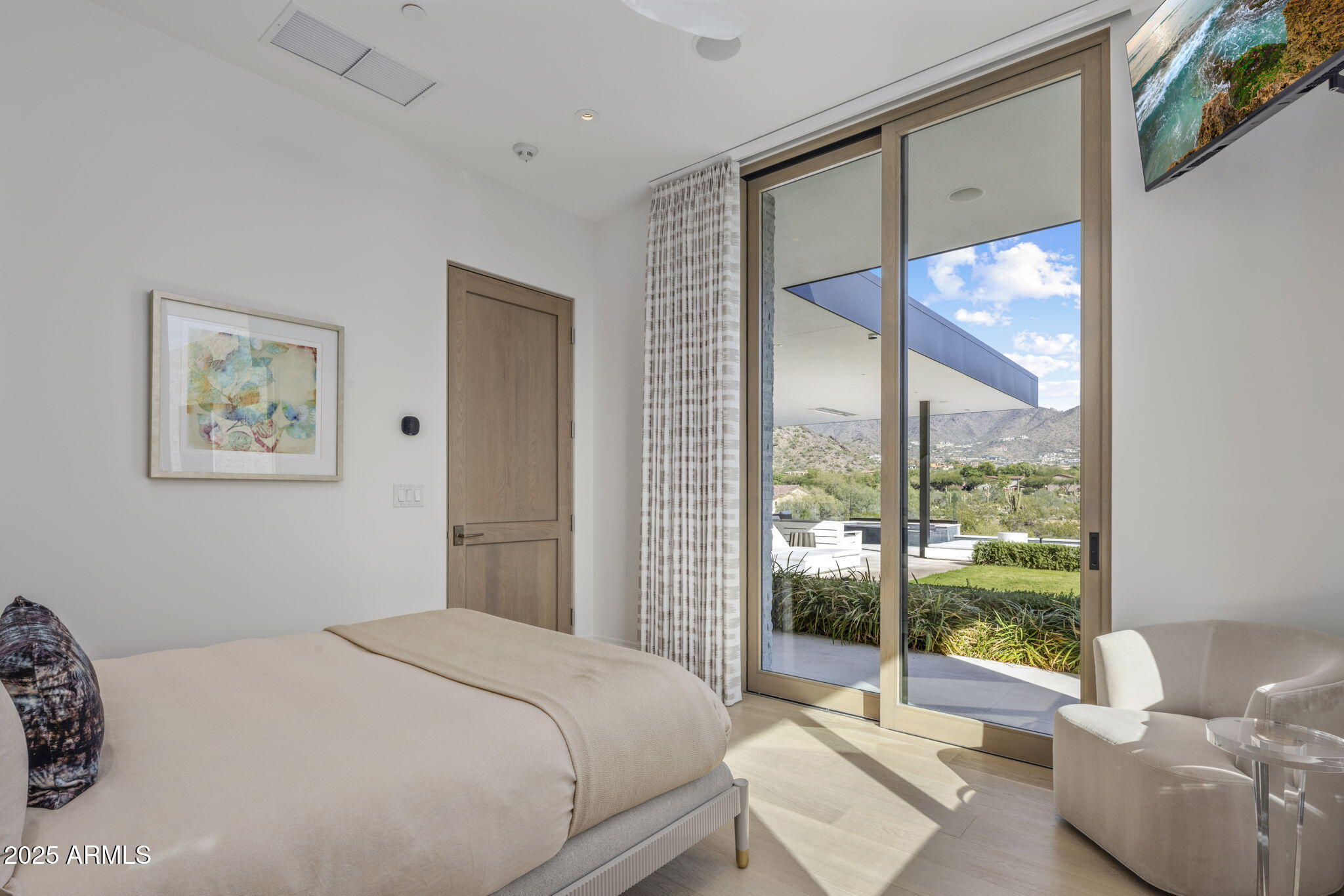 9830 E THOMPSON PEAK Parkway 912