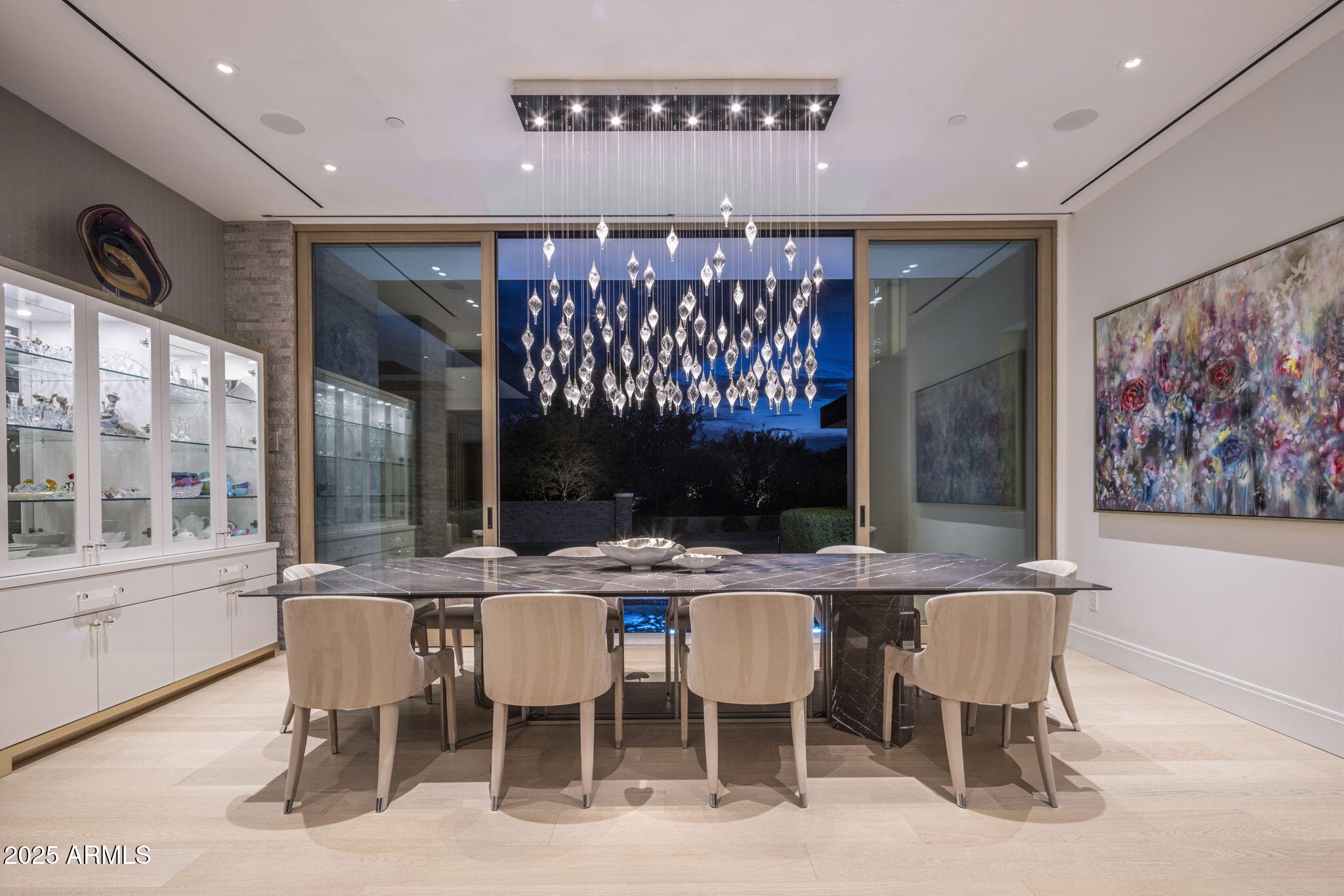 9830 E THOMPSON PEAK Parkway 912