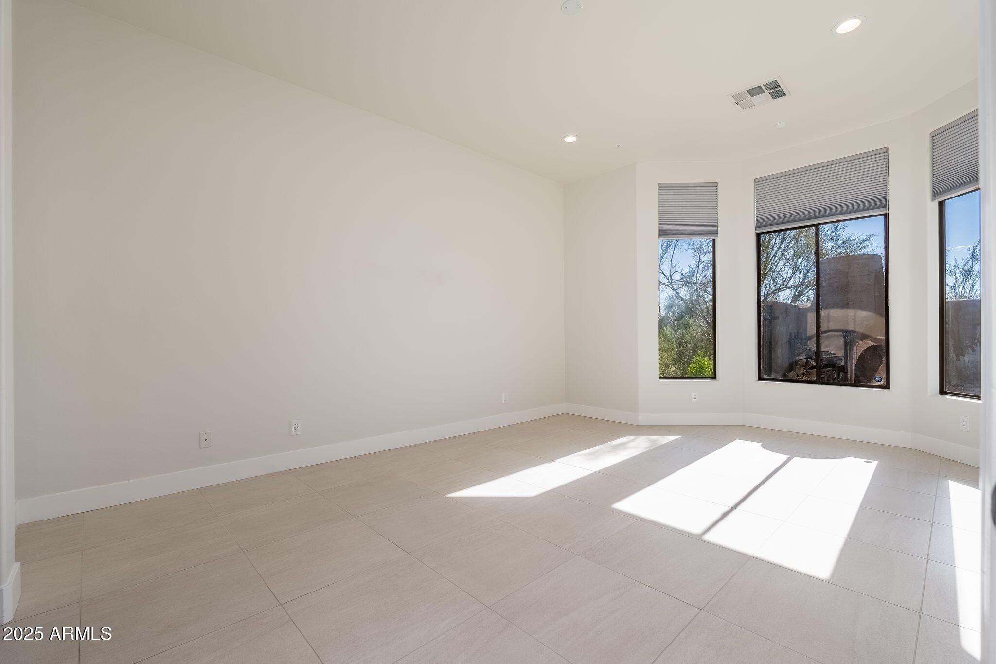 9270 E THOMPSON PEAK Parkway 359