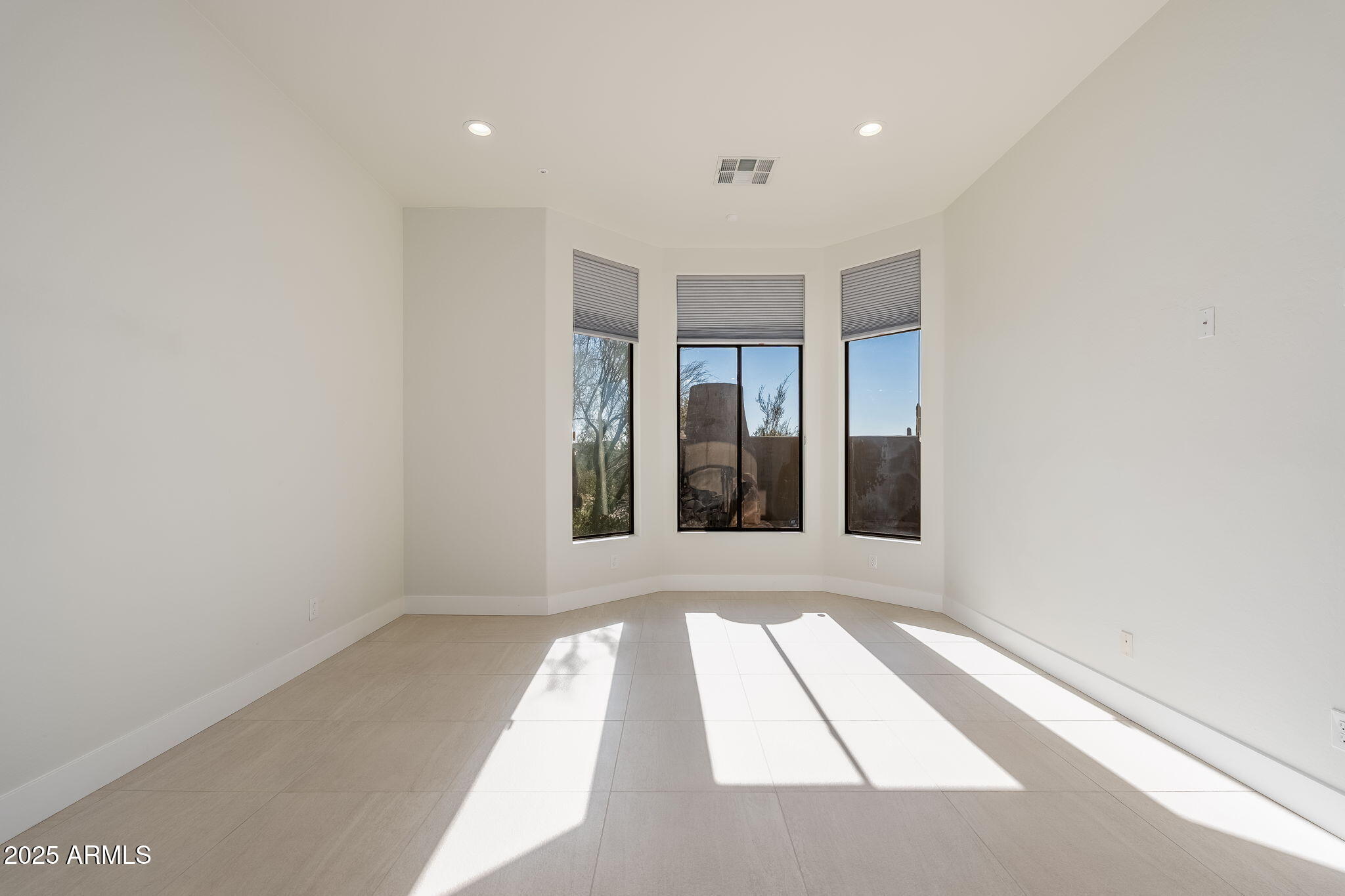 9270 E THOMPSON PEAK Parkway 359