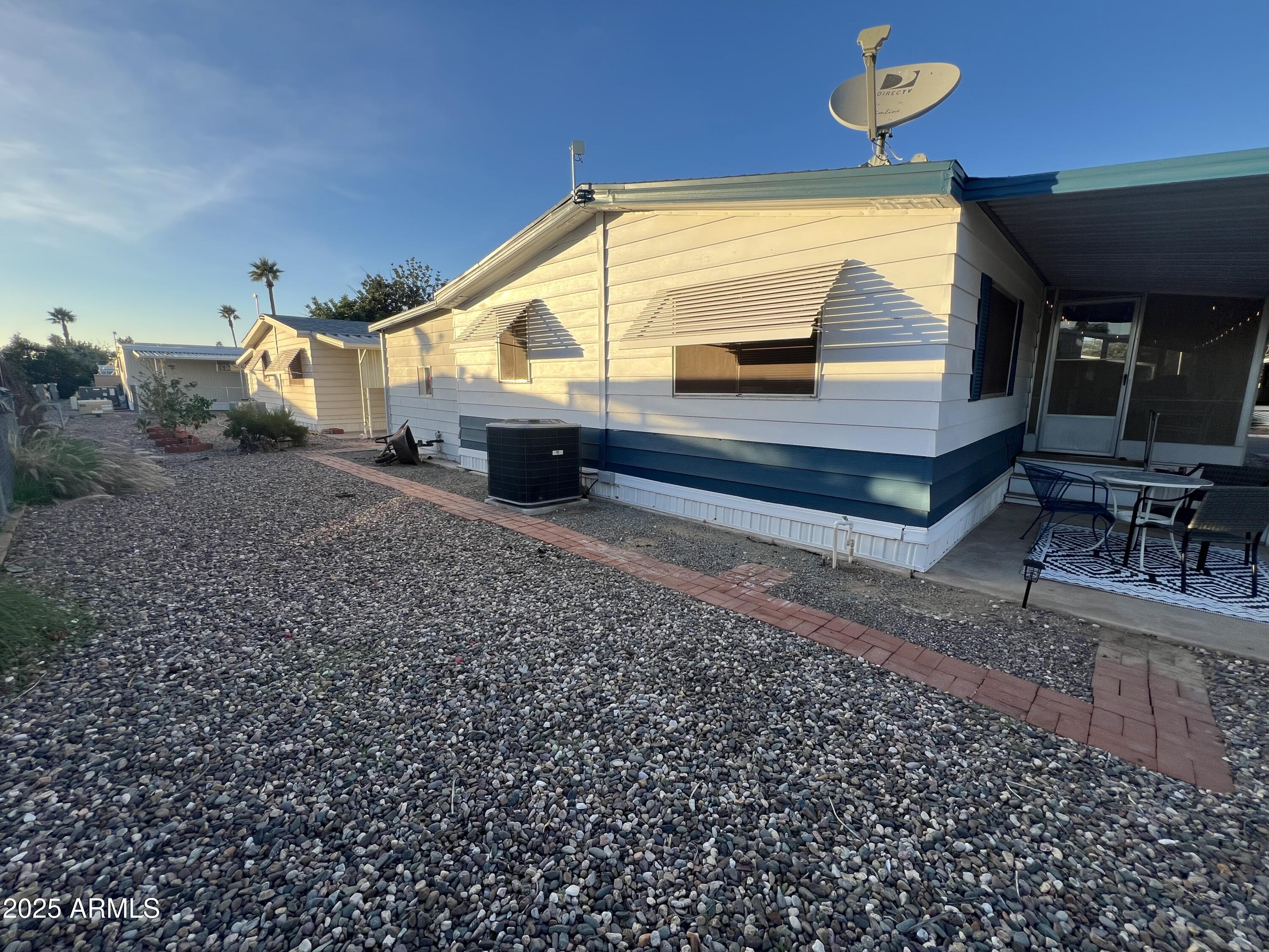 2609 W Southern Avenue 379