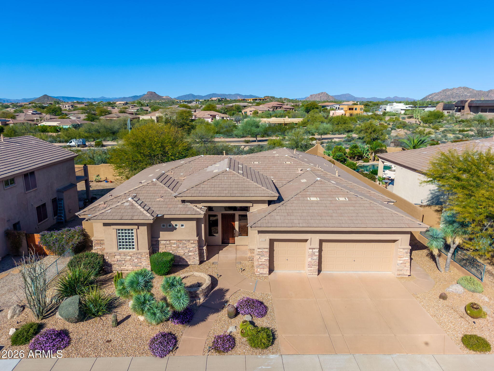 11544 E RUNNING DEER Trail