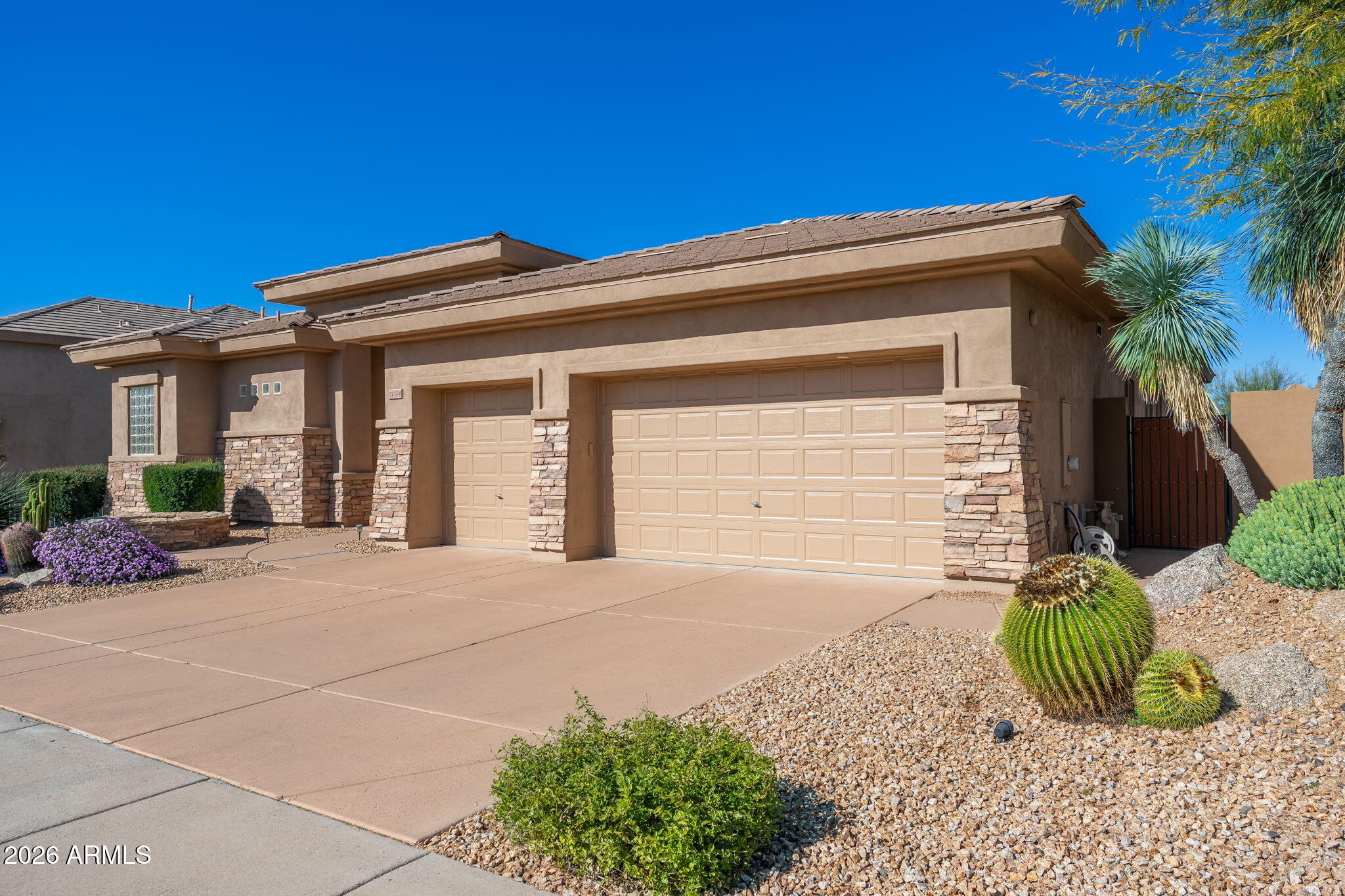 11544 E RUNNING DEER Trail