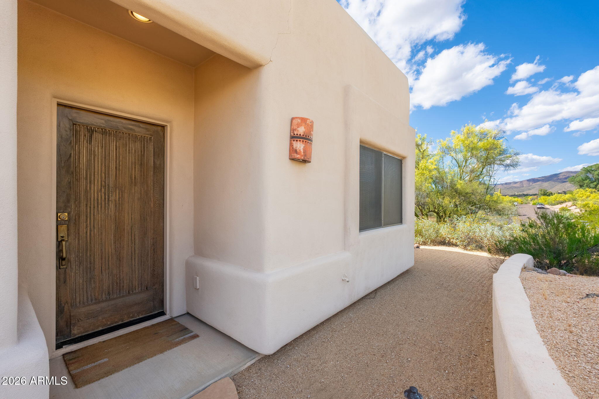 8001 E CAREFREE Drive