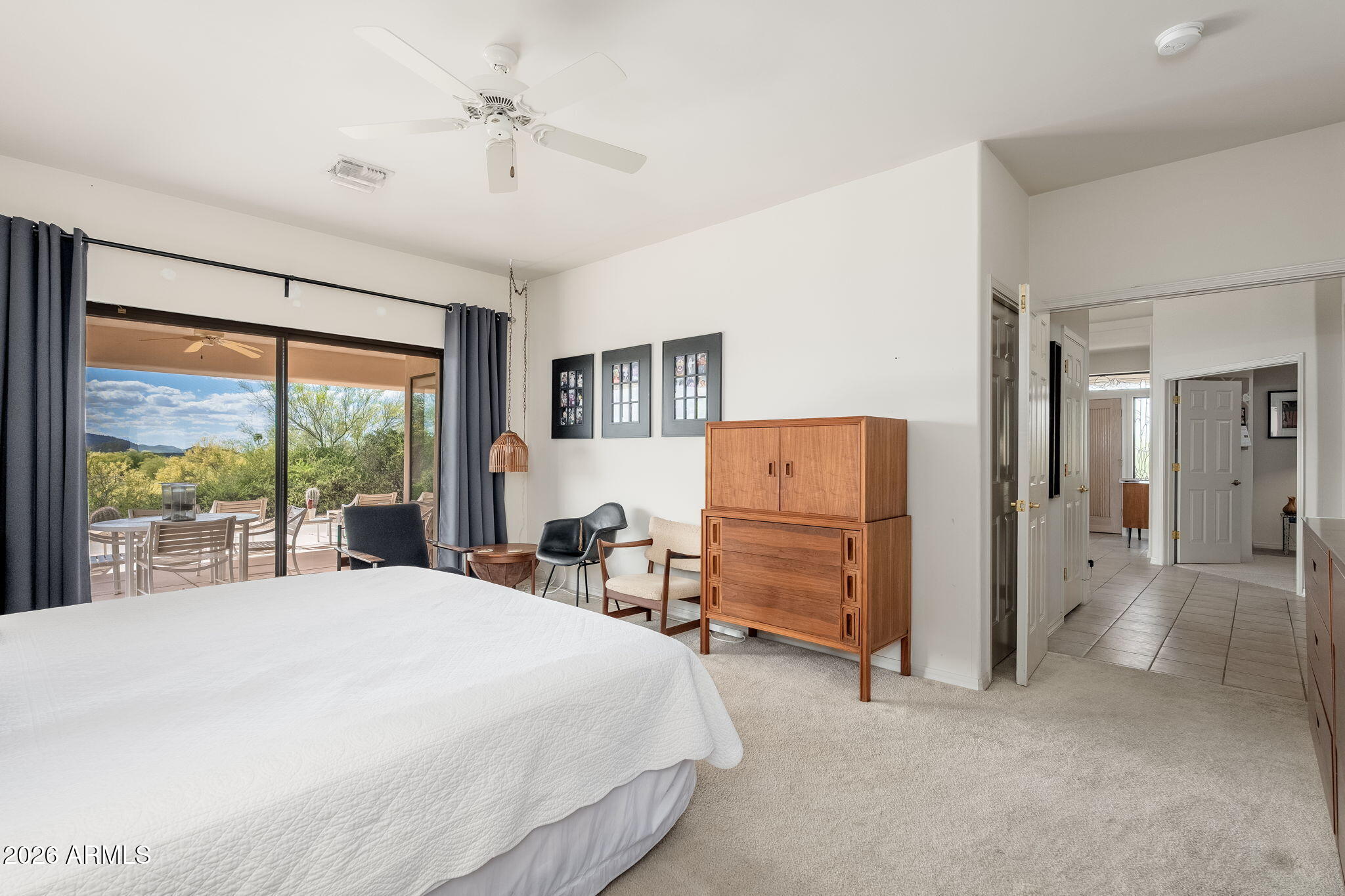 8001 E CAREFREE Drive