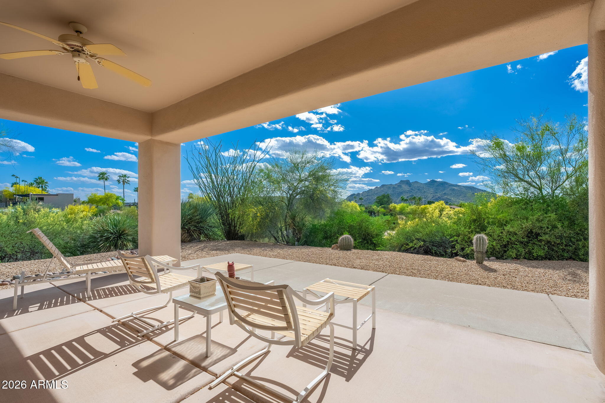 8001 E CAREFREE Drive