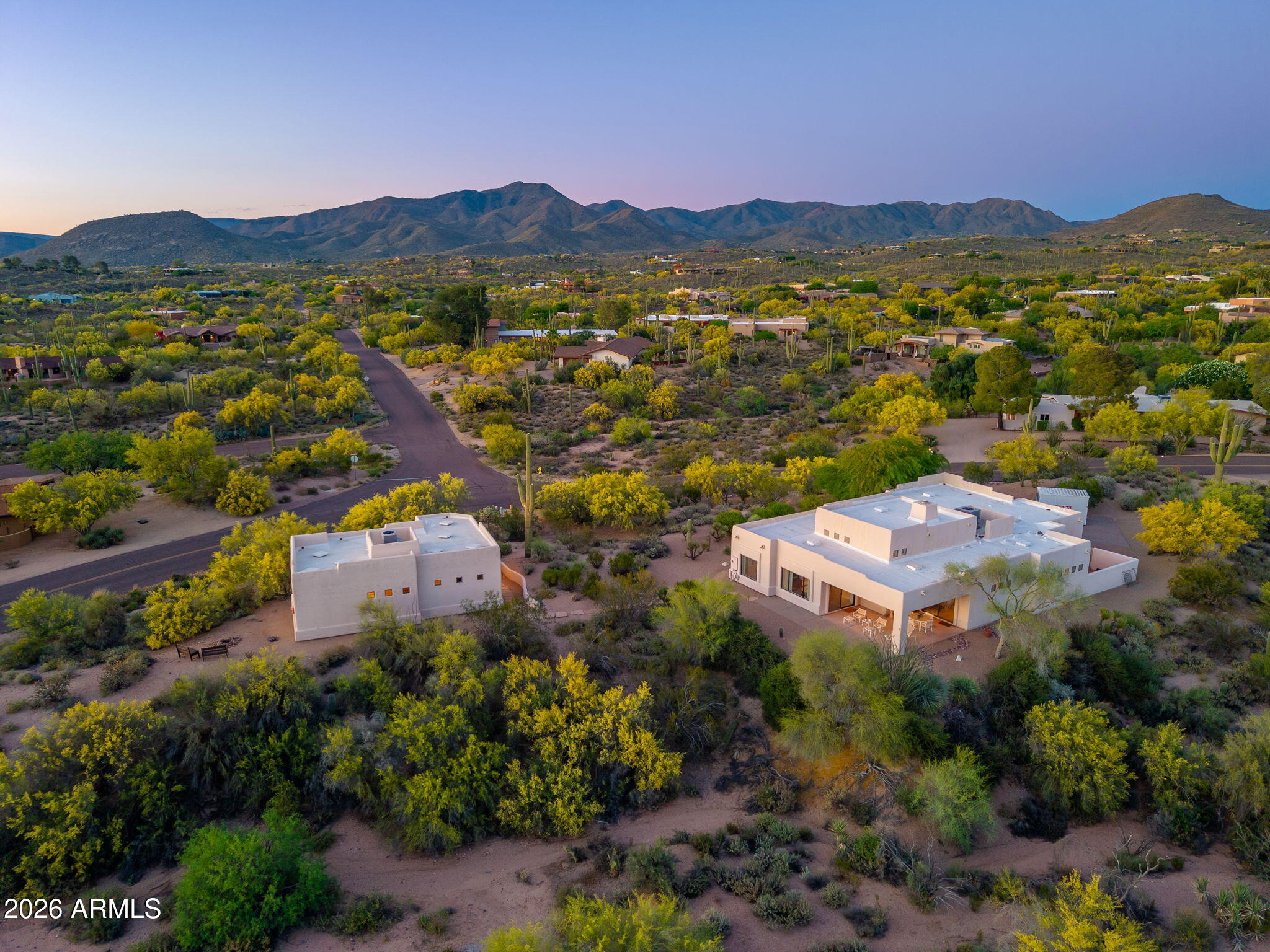 8001 E CAREFREE Drive