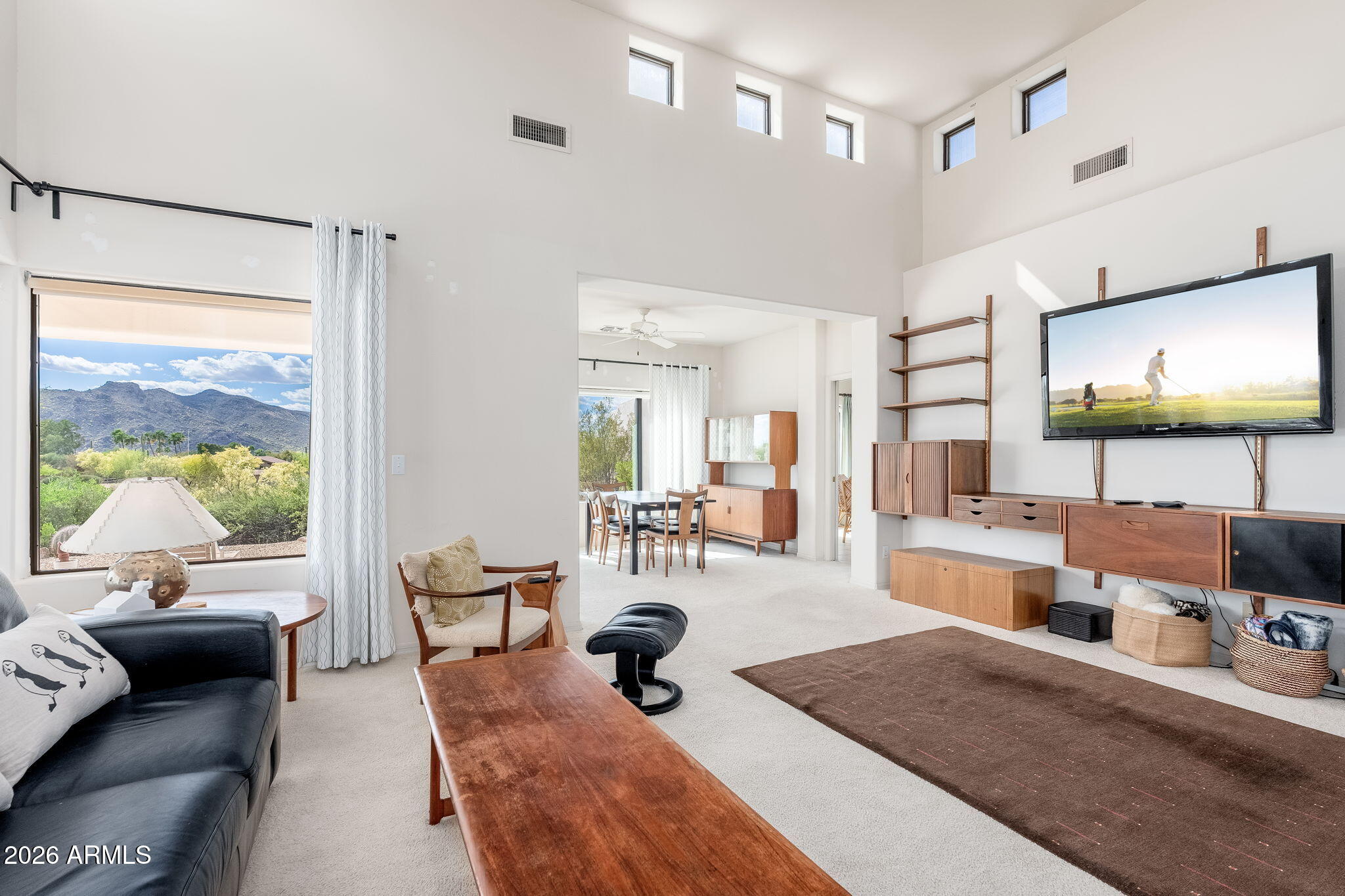 8001 E CAREFREE Drive