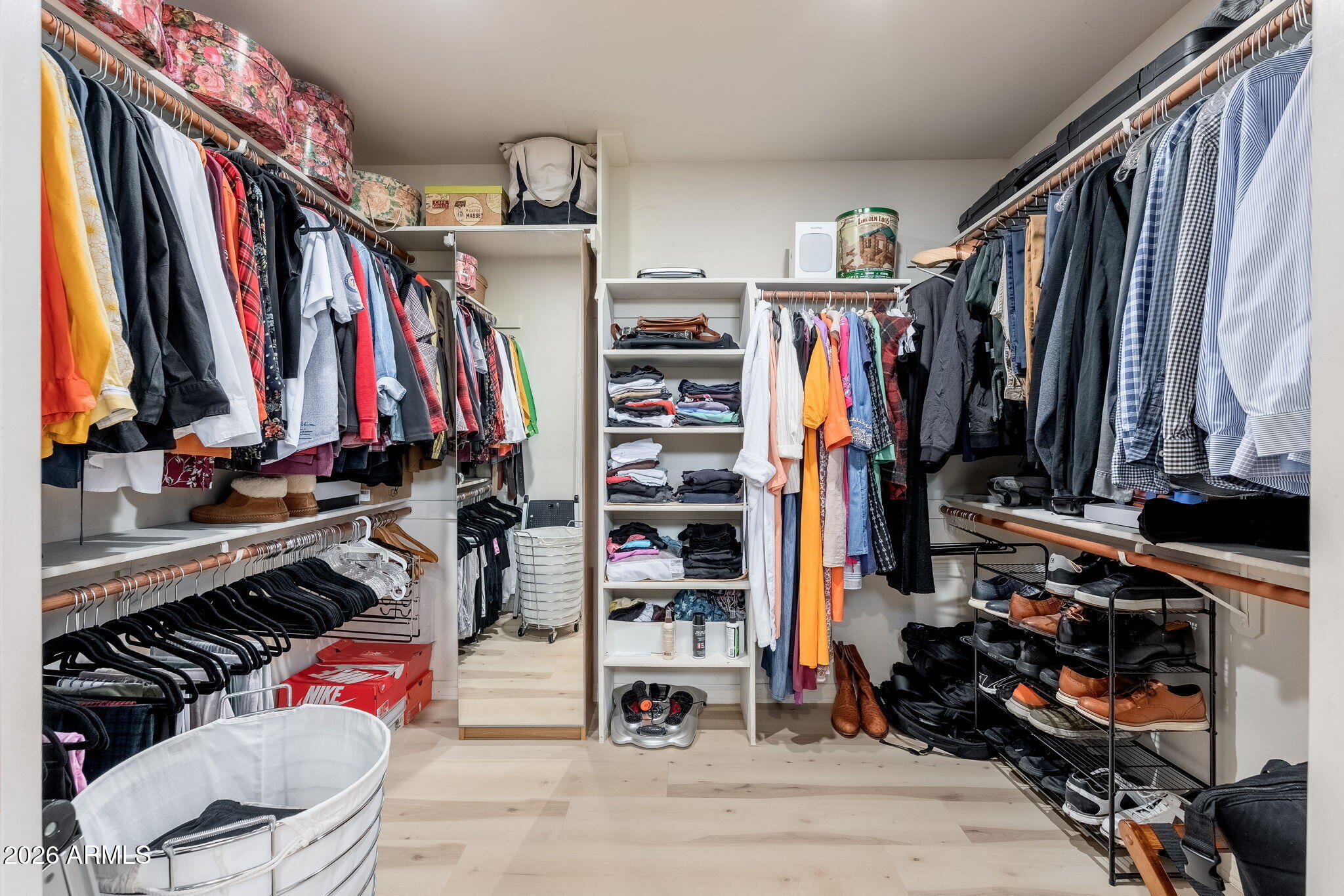 8001 E CAREFREE Drive