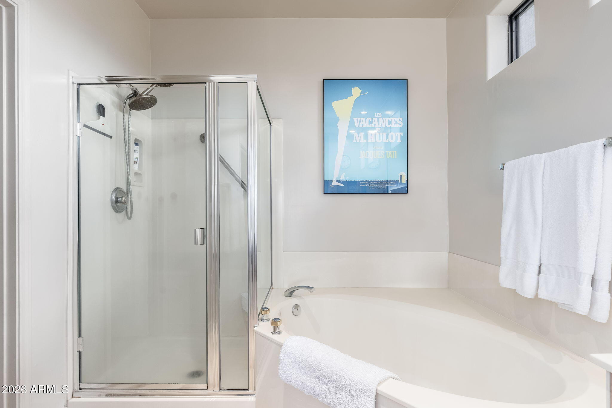 8001 E CAREFREE Drive