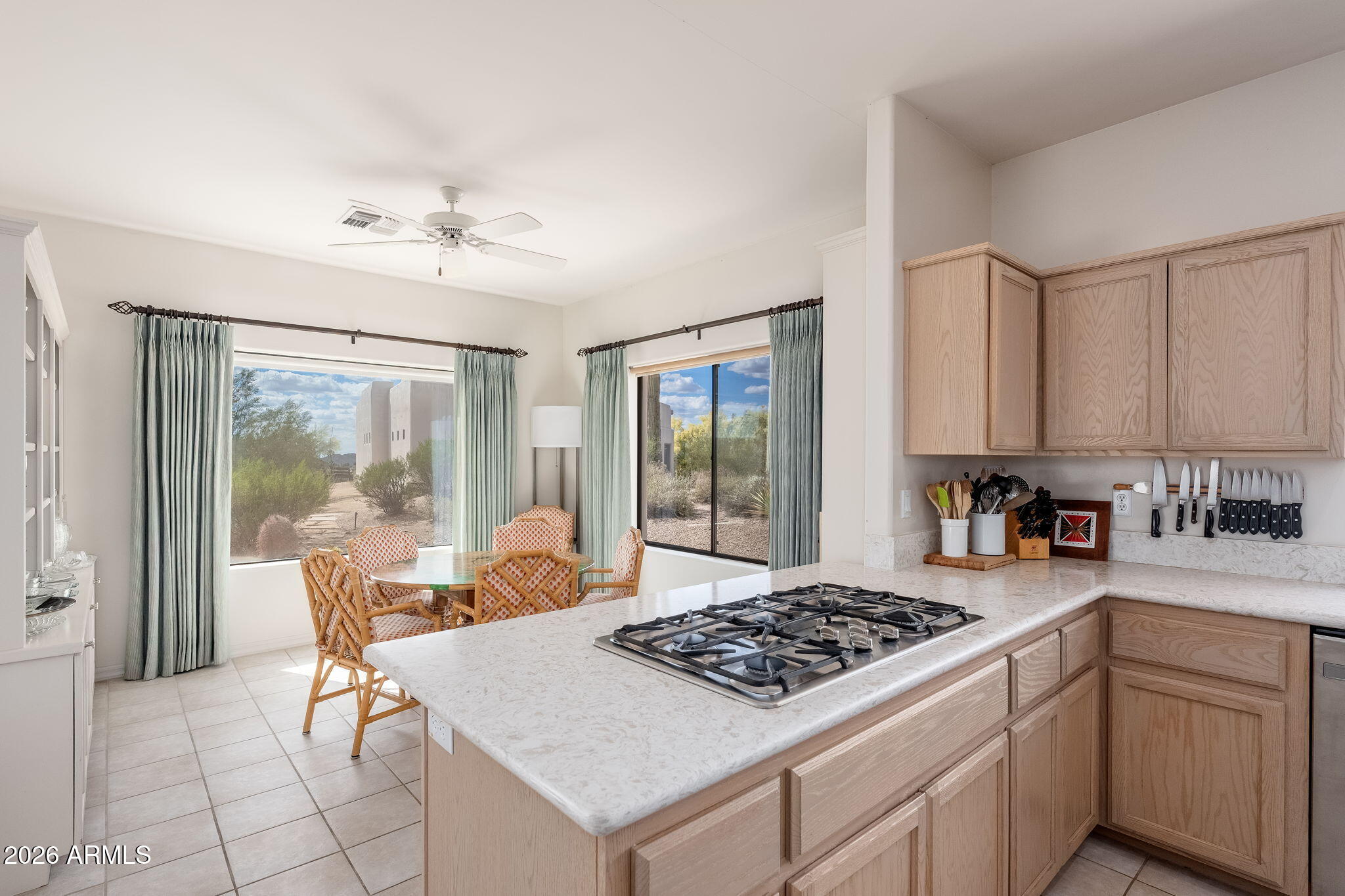 8001 E CAREFREE Drive